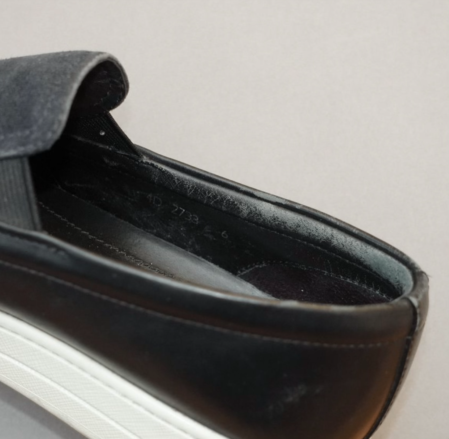 Authentic Prada Sport Navy Suede Slip Ons - Mens US 8.5 - photo 3