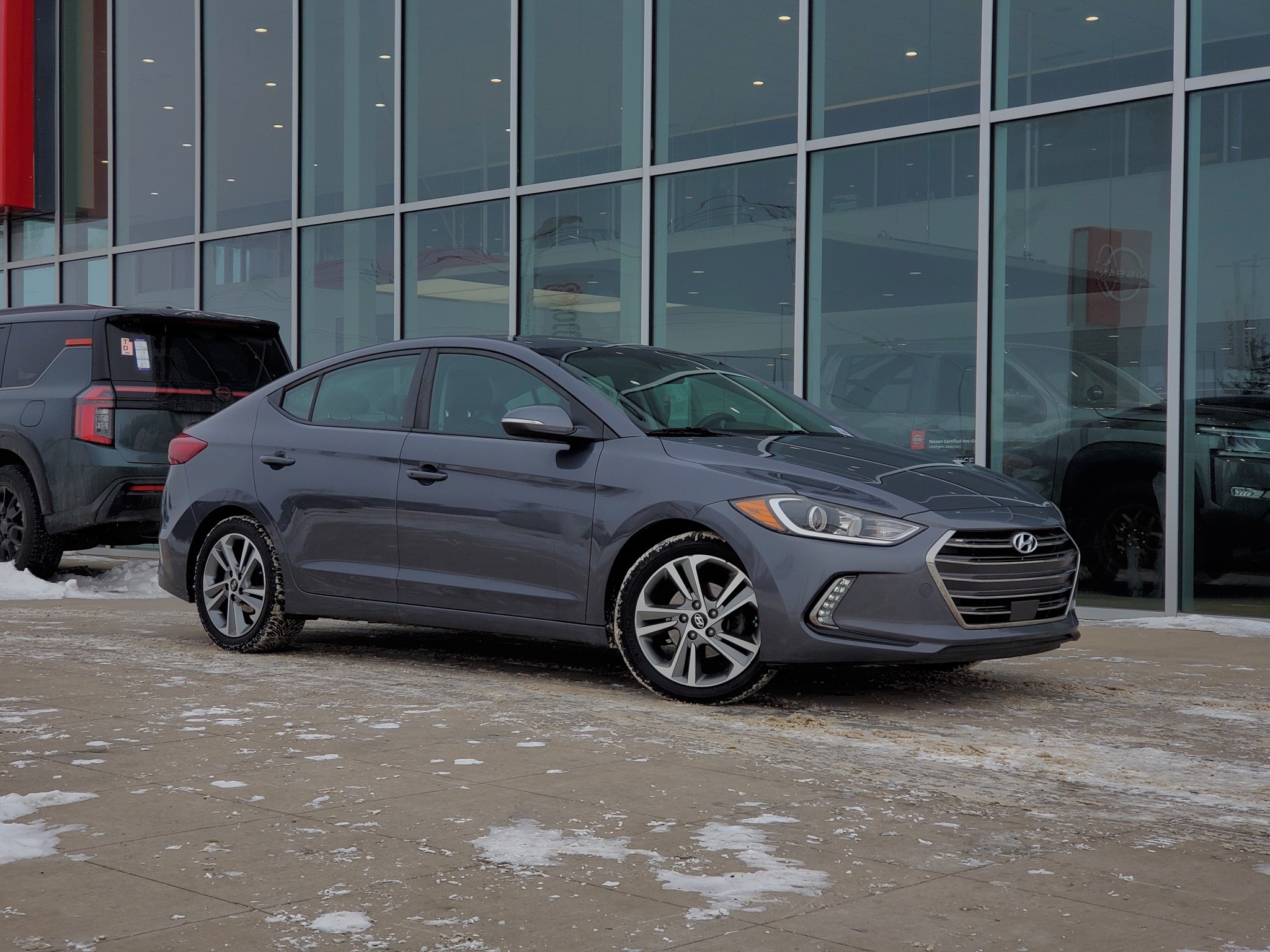 2018 Hyundai Elantra - photo 4