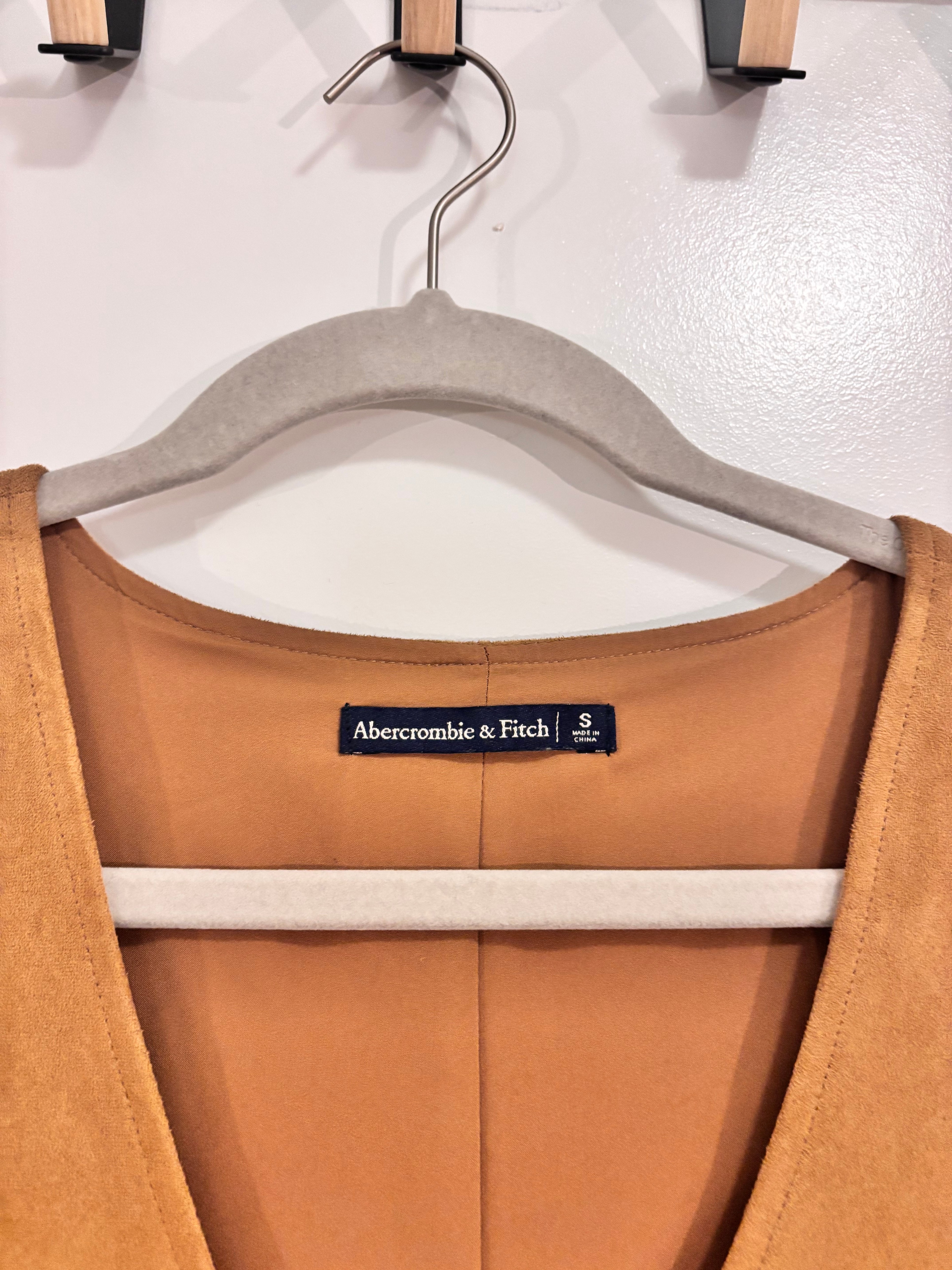 Abercrombie & Fitch Faux Suede Button Front Dress - photo 2