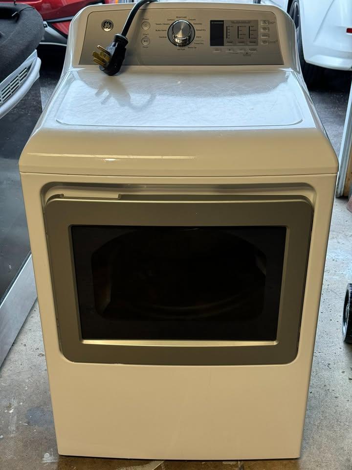 GE Front load electric dryer