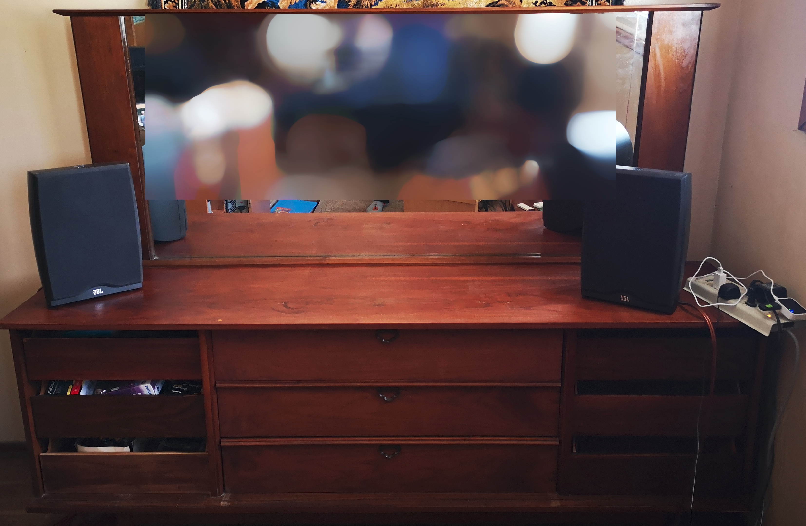 Large dresser - photo 4