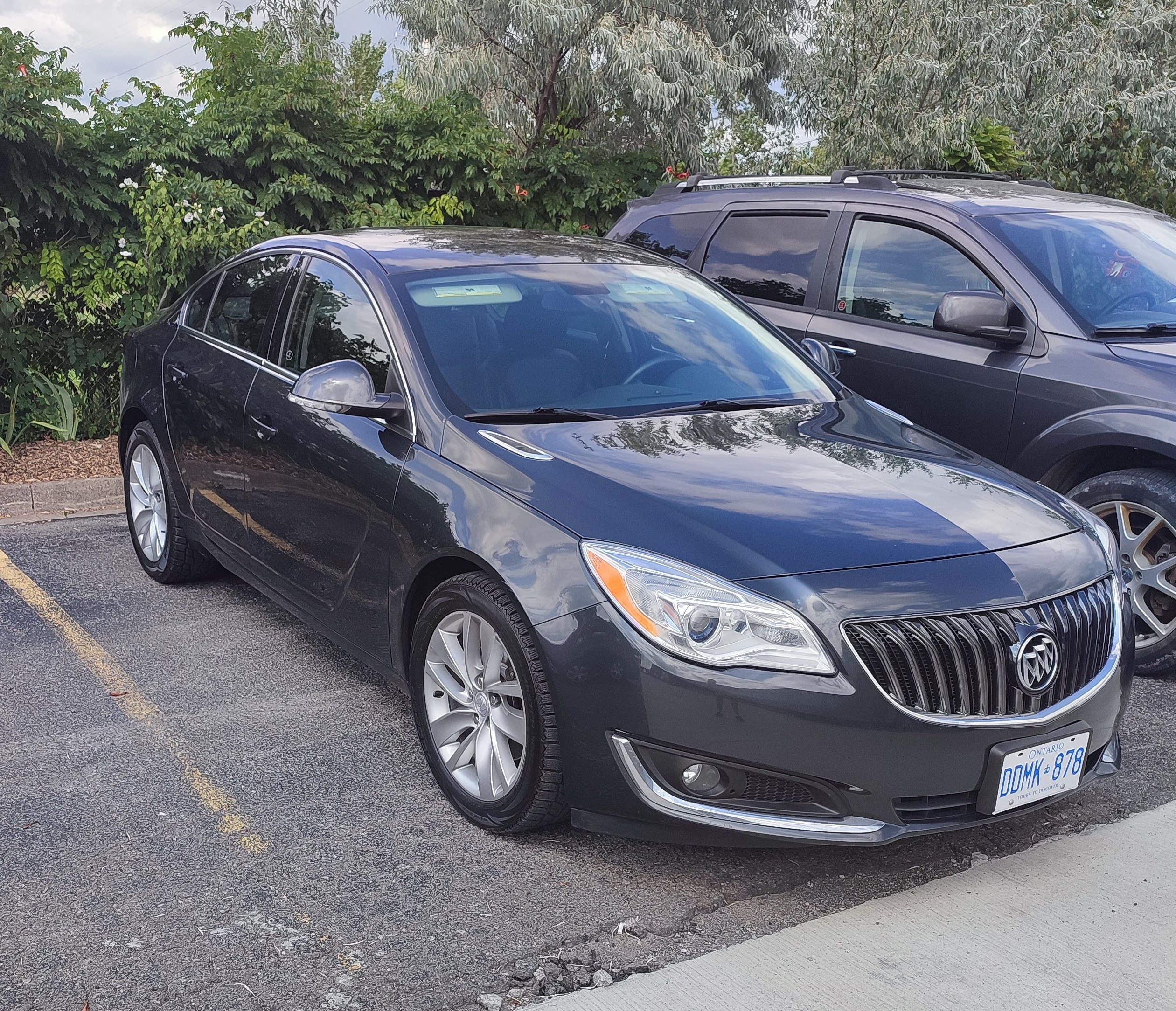 2016 Buick Regal 2.0 FWD - New Engine & Warranty - photo 2