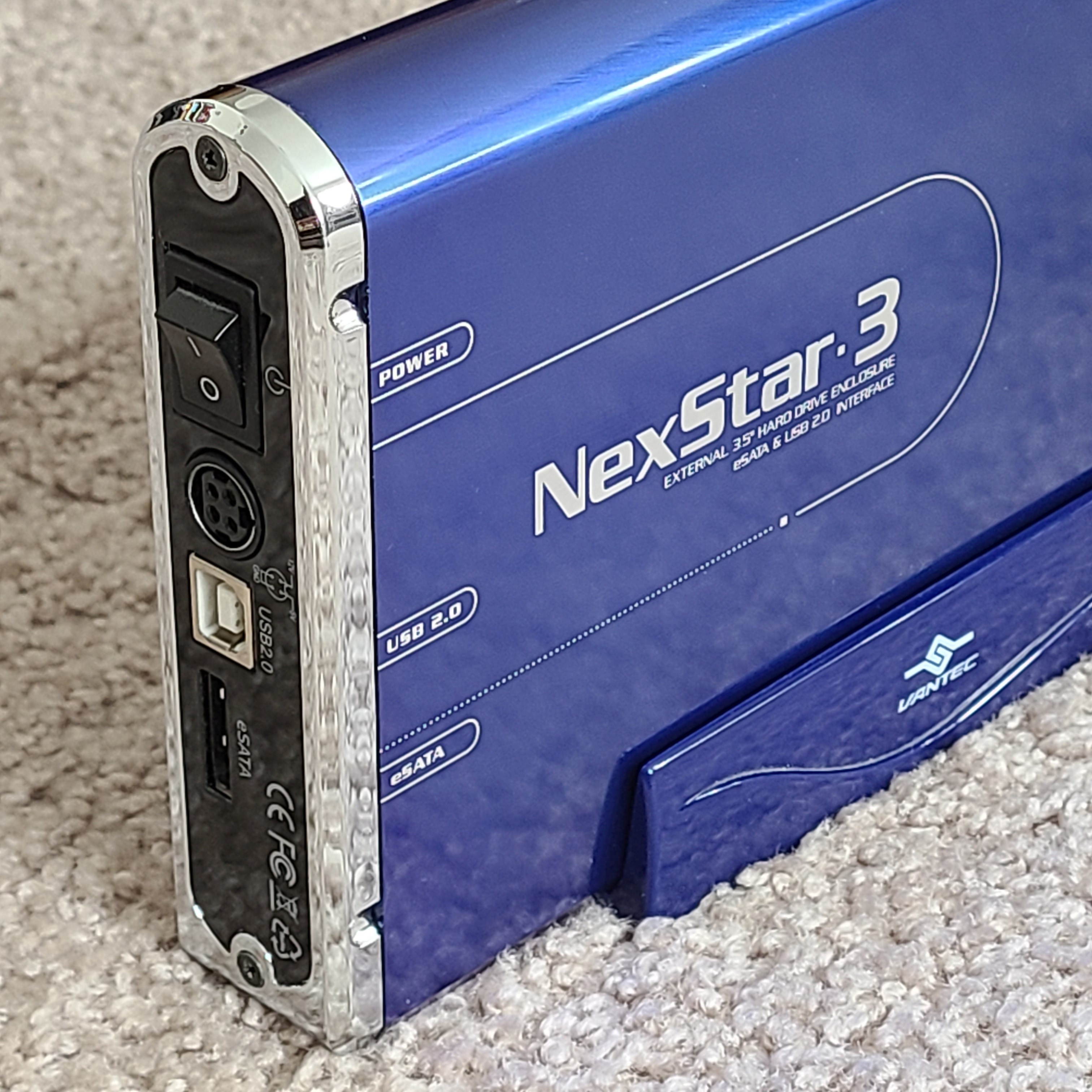 Vantec Nexstar 3 External Hard Drive Enclosure NST-360SU-BL - photo 3
