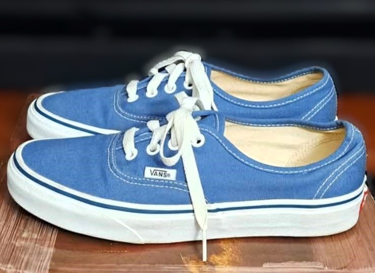 Classic Vans Authentic Sneakers Excellent Condition Like New🥕 - photo 2