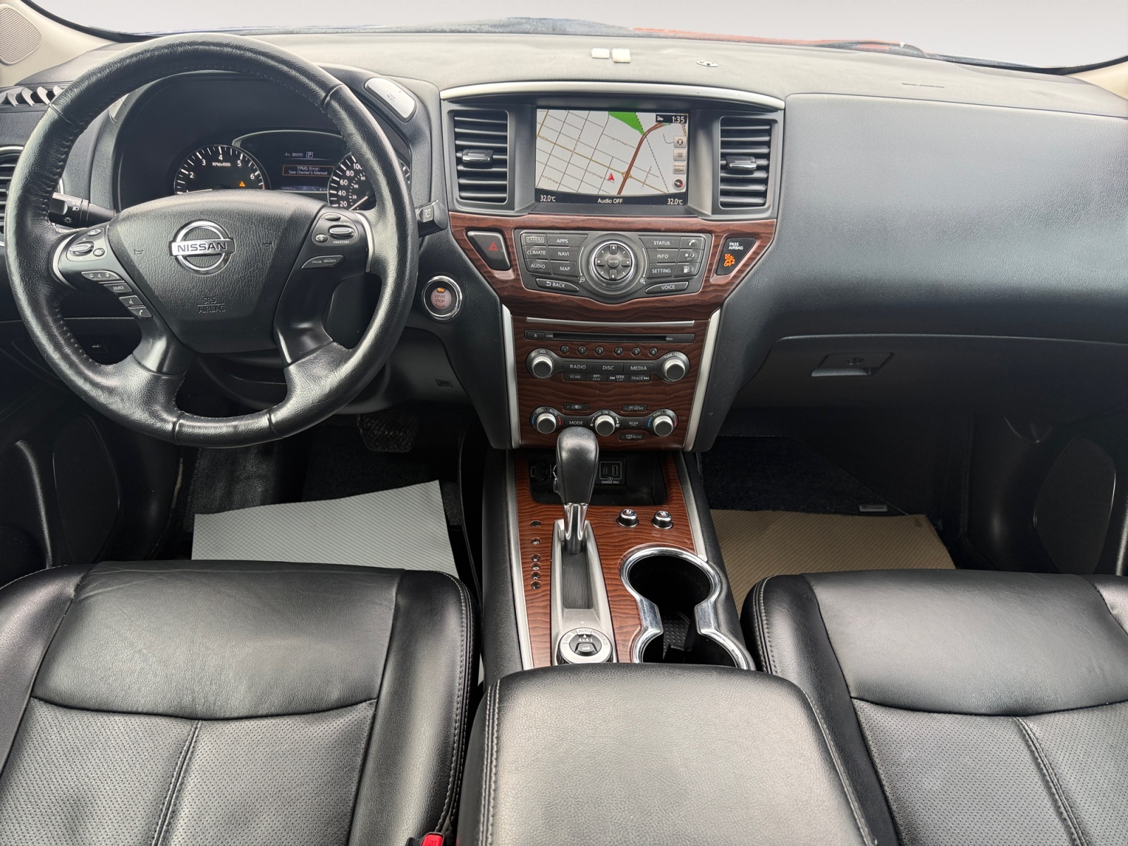 2020 Nissan Pathfinder Platinum 4x4 - photo 4