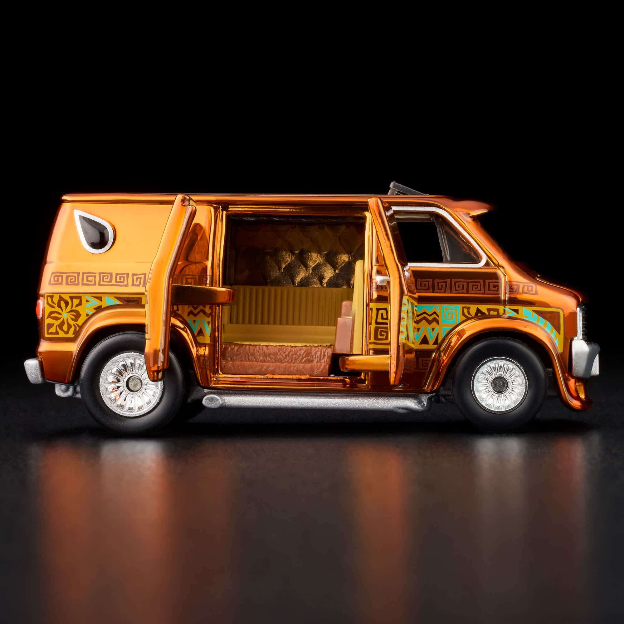 RLC Exclusive ‘70s Dodge Tradesman Van - photo 5
