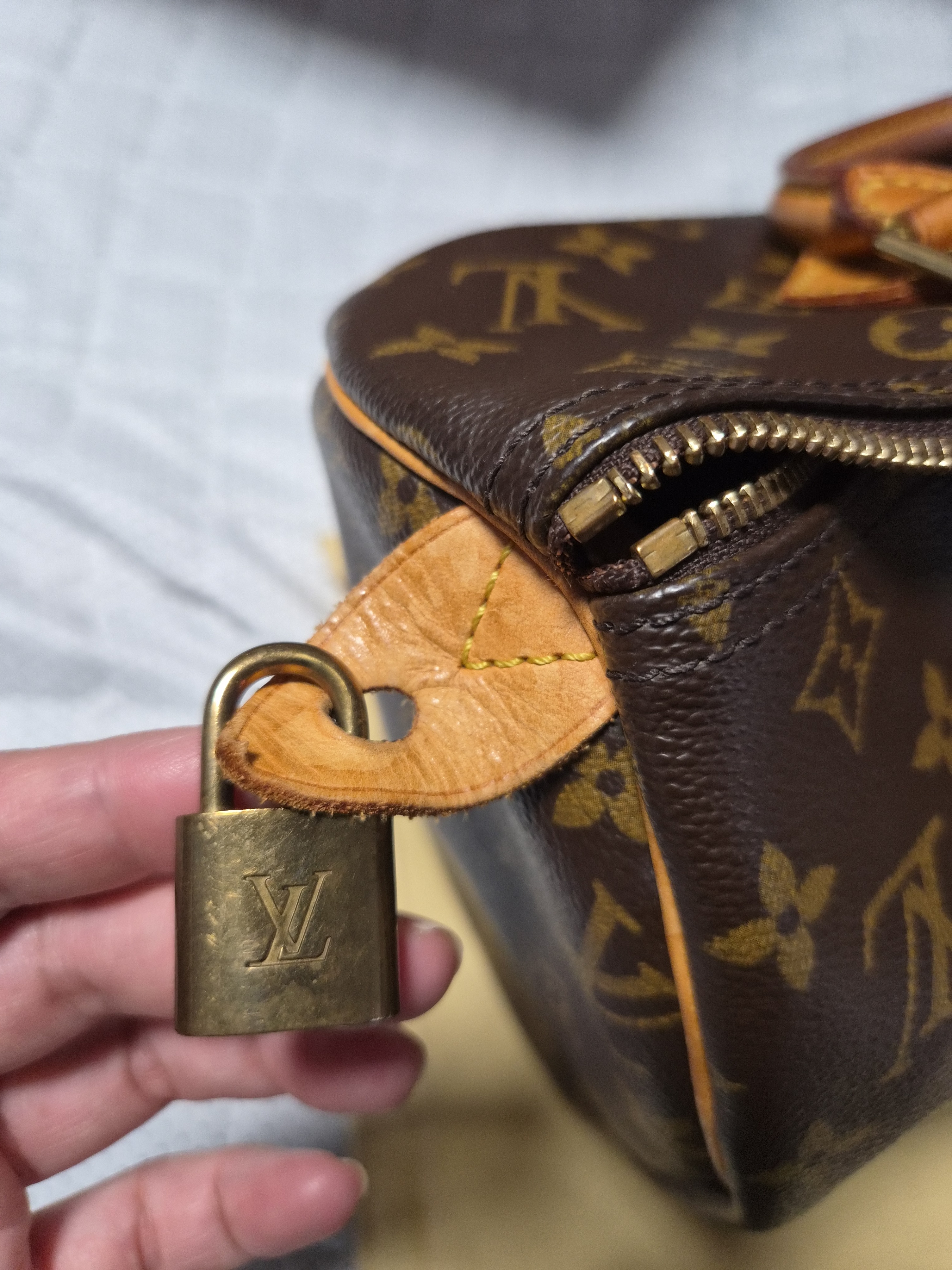 Louis Vuitton Speedy 30 - photo 2