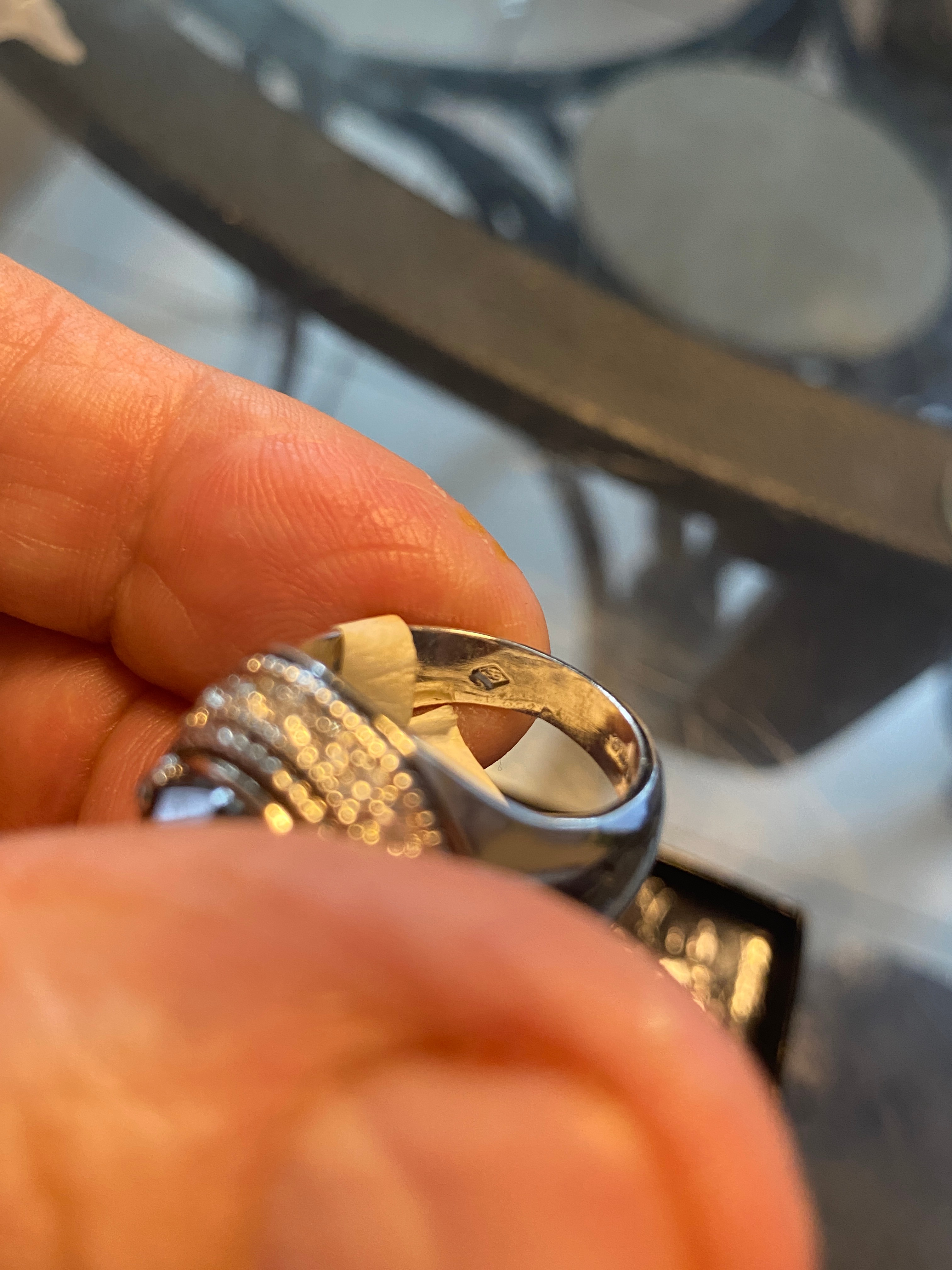 Size 8 Black Onyx w/ CZ Ring - photo 4