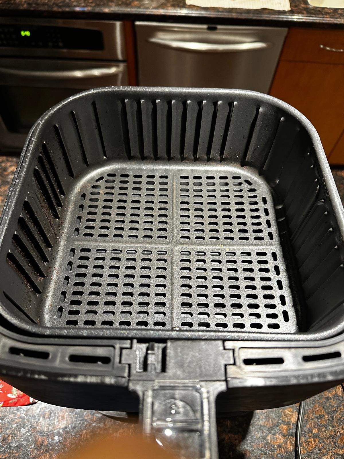 Cosori 5.8 QT Air Fryer - photo 4