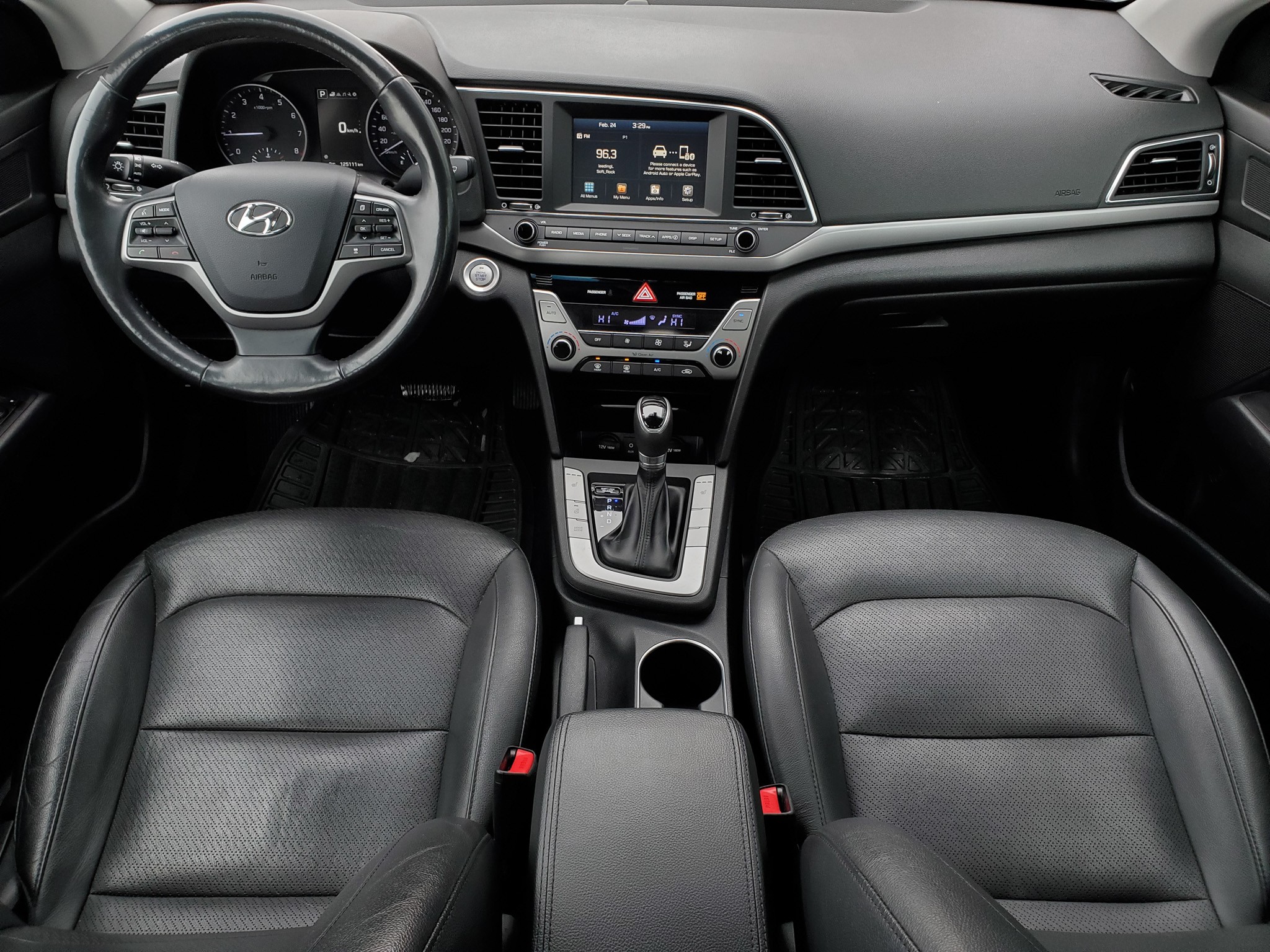 2018 Hyundai Elantra - photo 5
