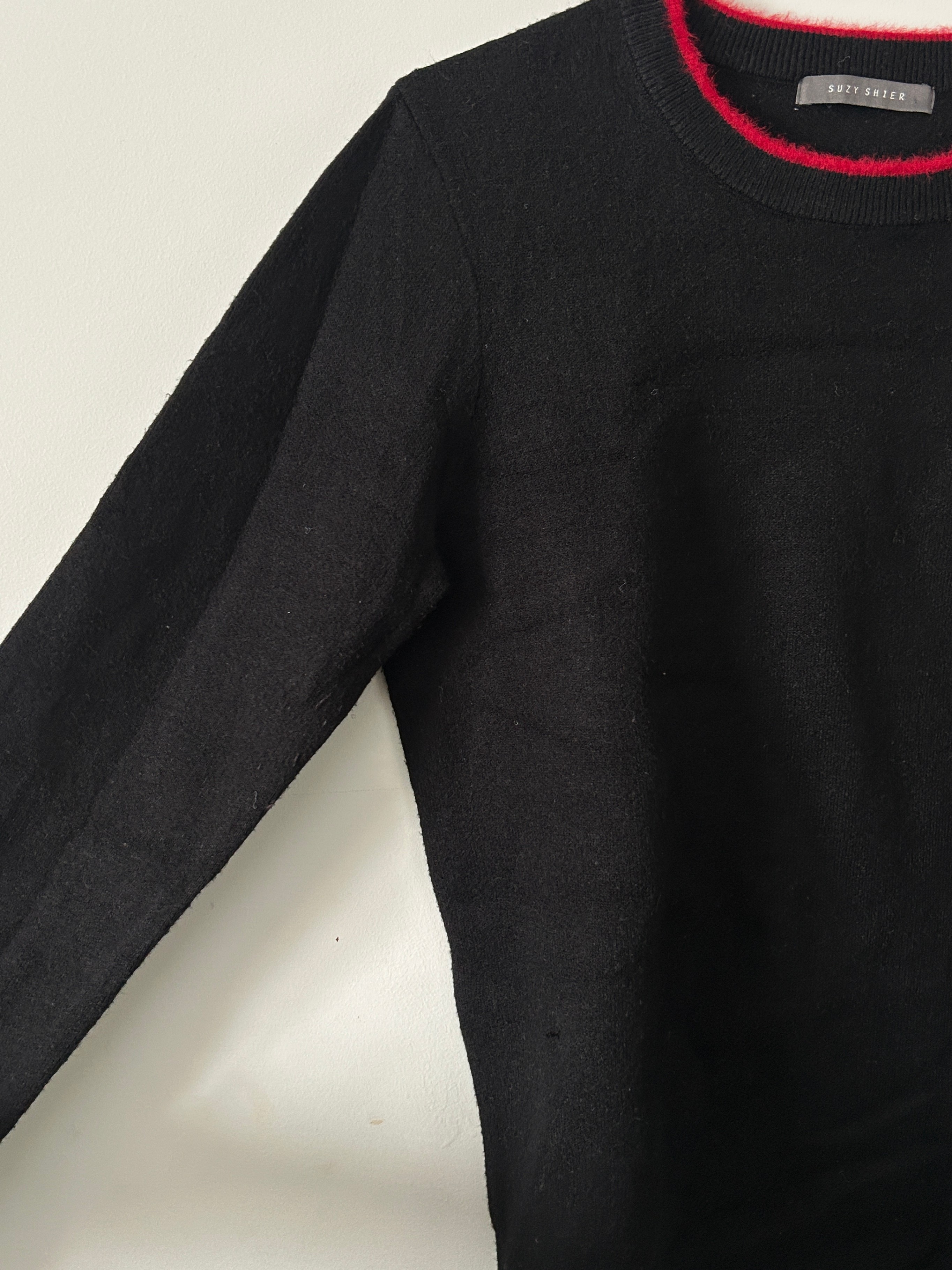 Suzy Shier Black Long Sleeve Sweater - Women's Apparel - photo 2