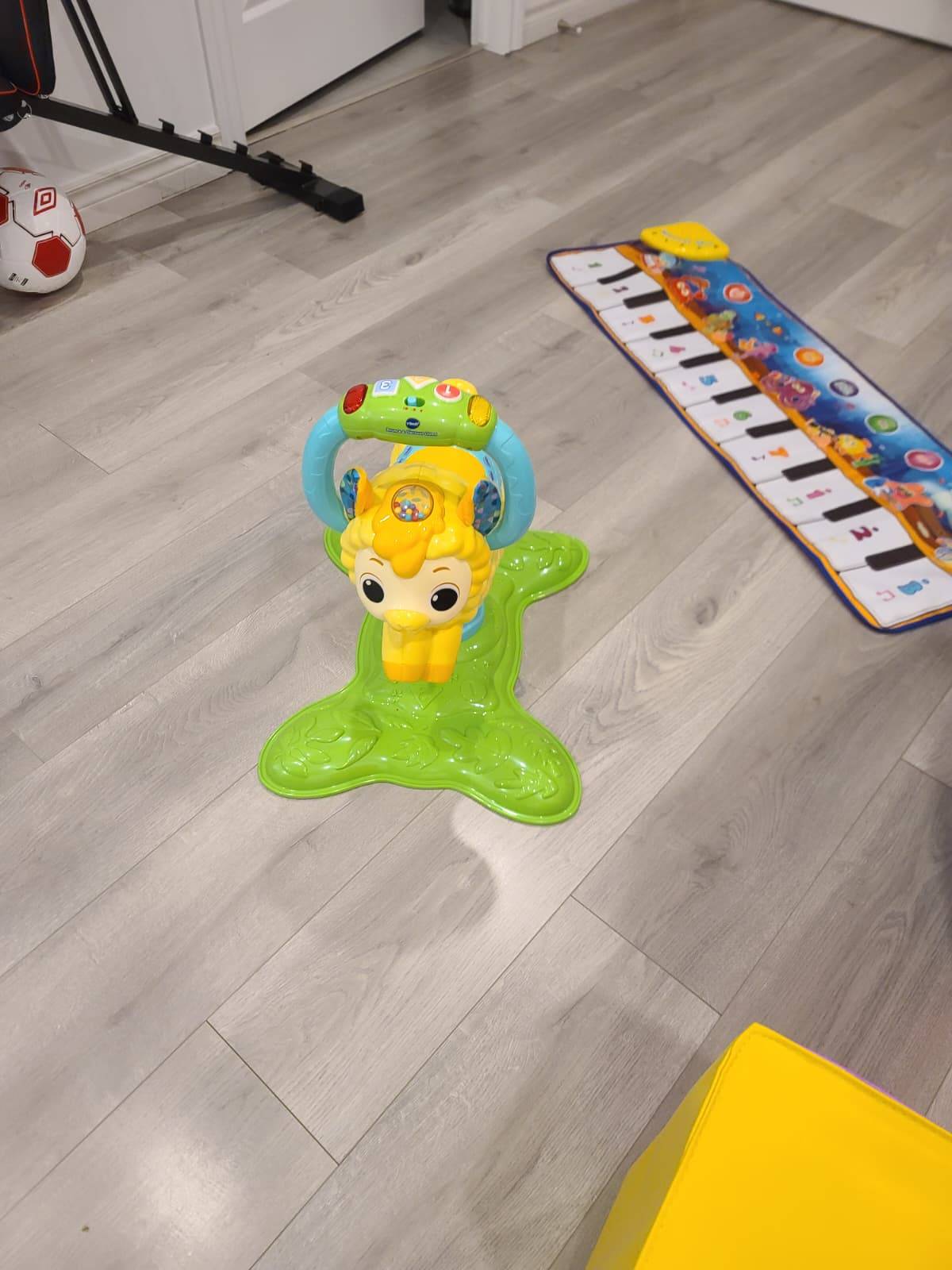 VTech Bounce & Discover Llama