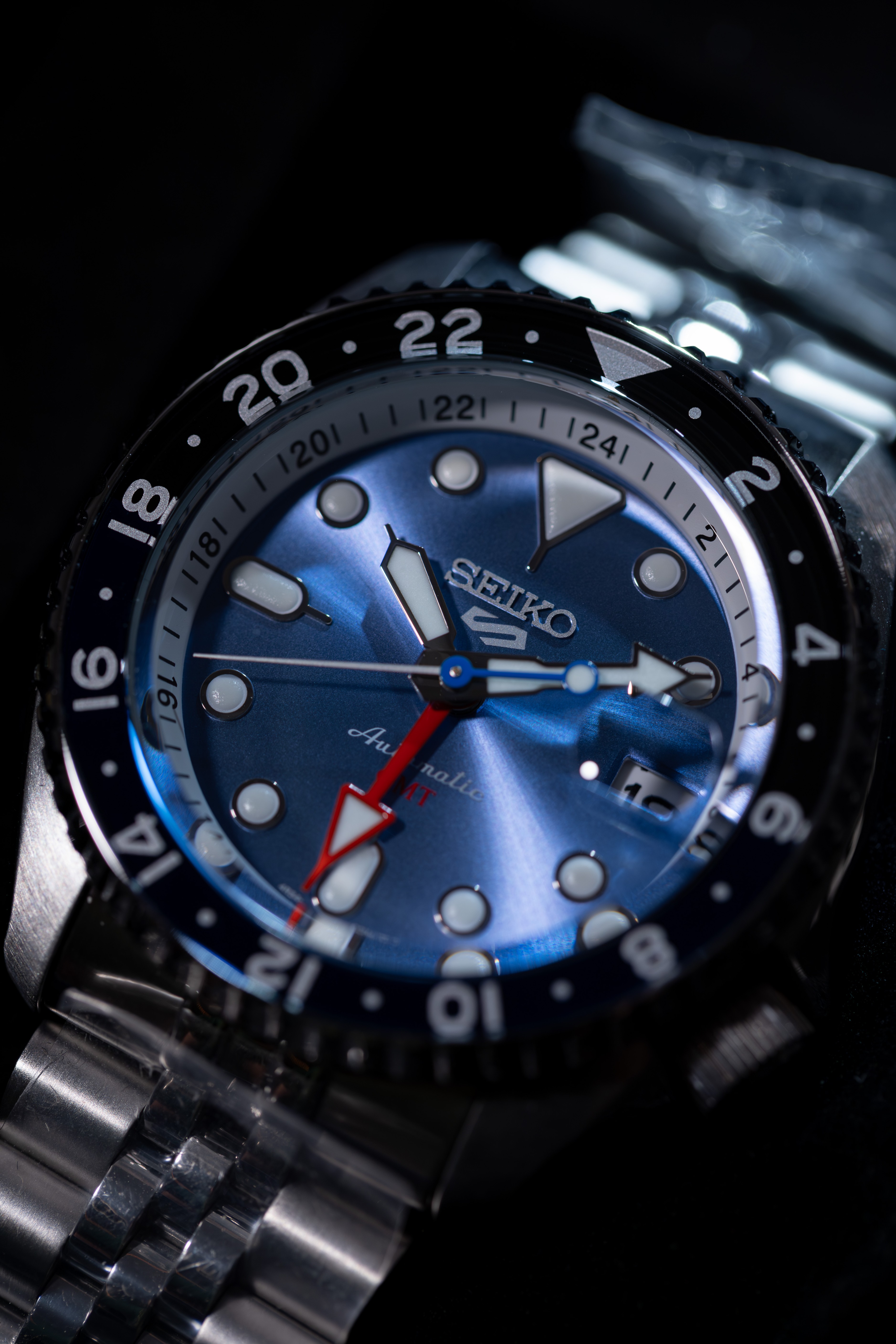 Seiko 5 Sports “Mindanao” Limited Edition SSK053K1