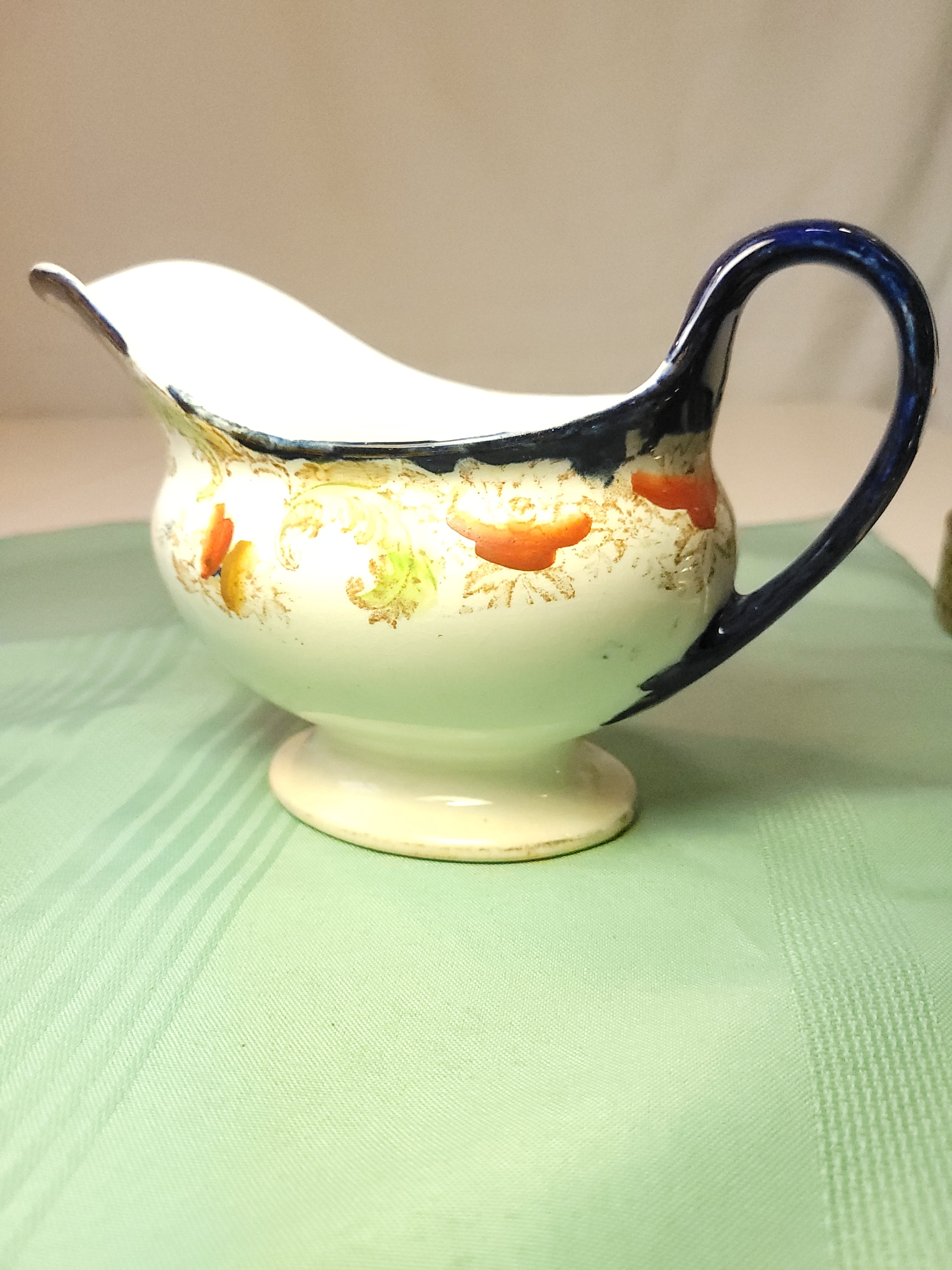 Antique W.H. Grindley LORNE Flow Blue Gravy Boat England Rd