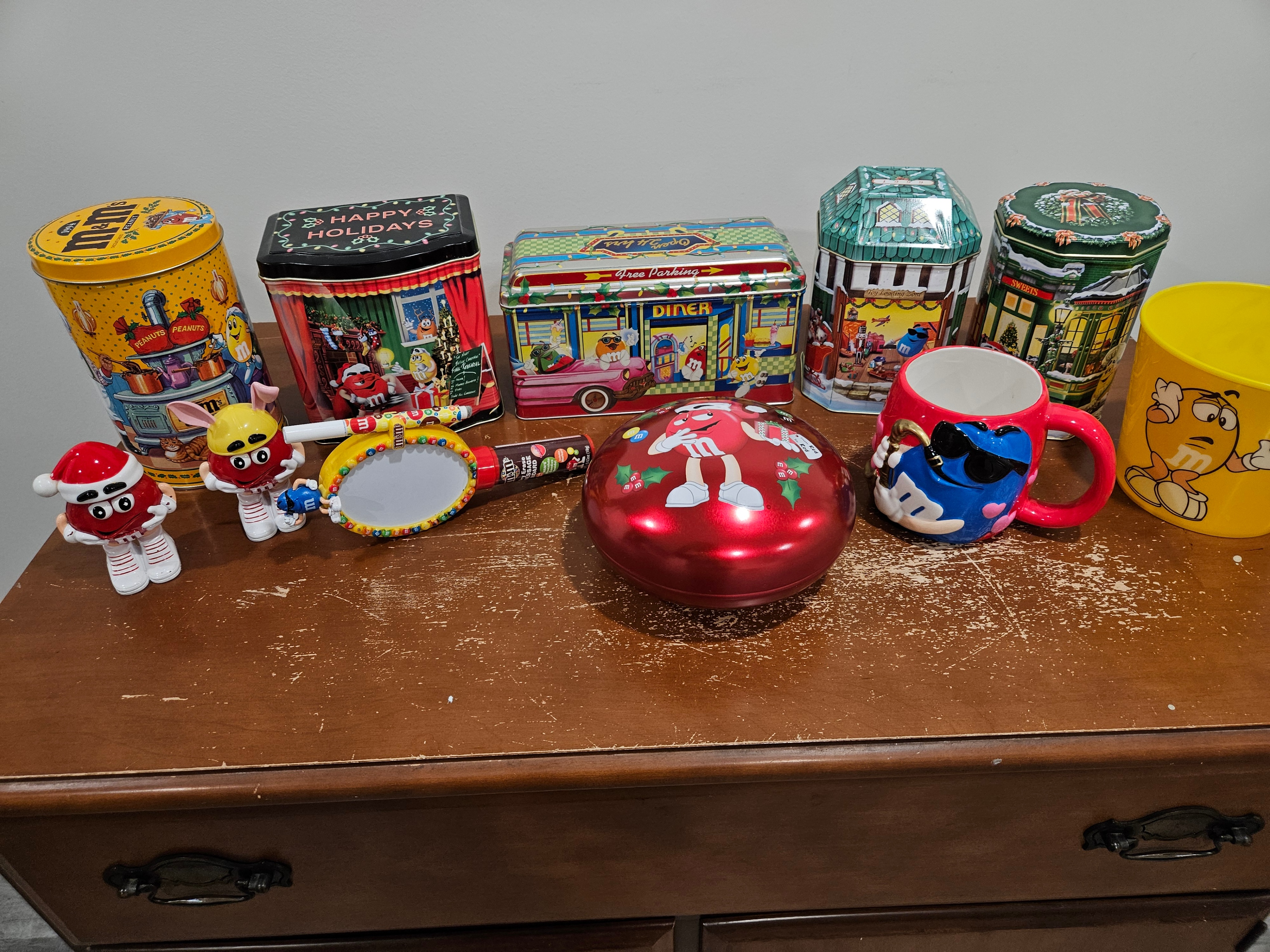 M&M's Collectible Tins and Mug - NEW PRICE!!!