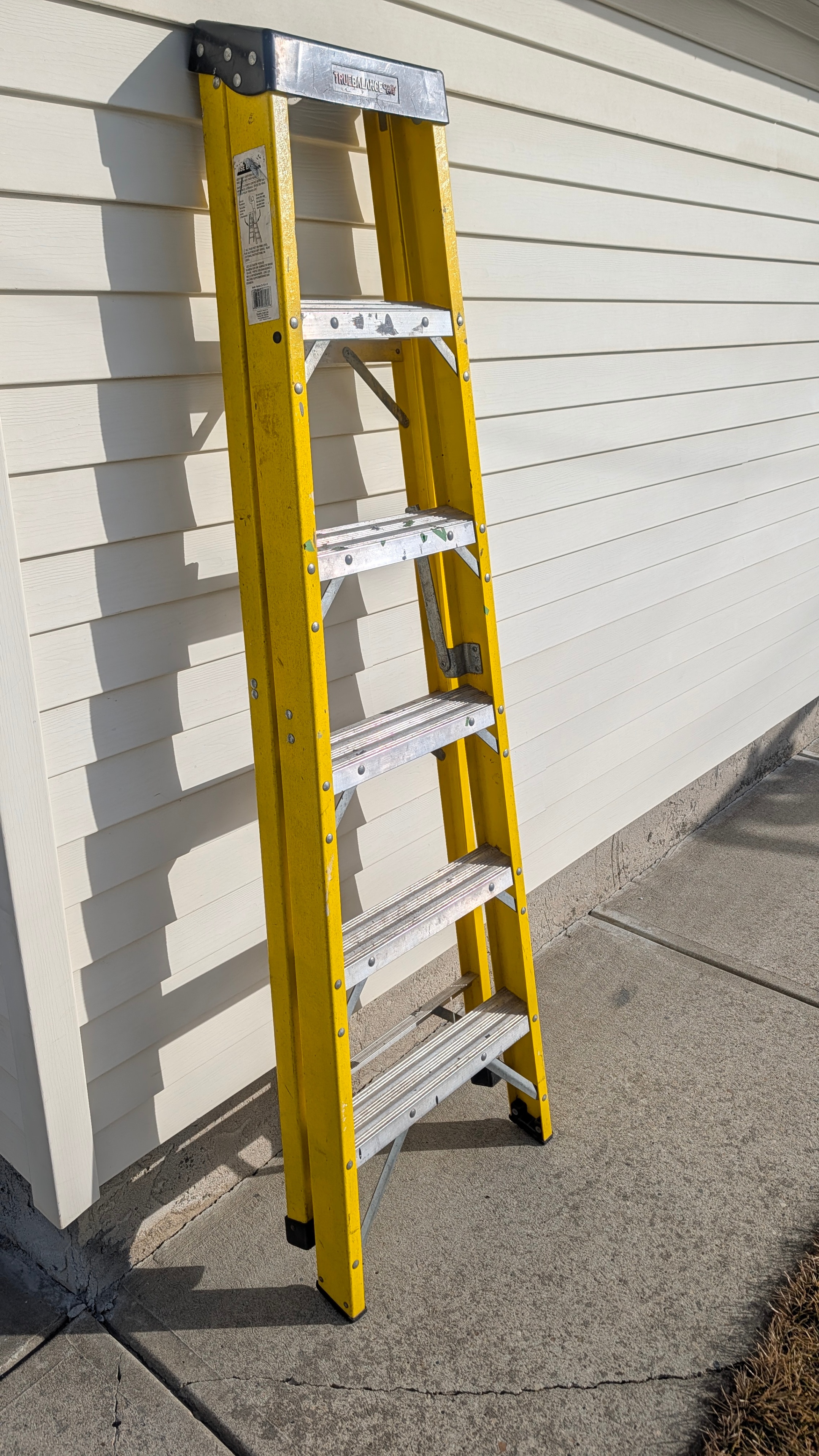 Quality Craft 5-Step Ladder - Fiberglass - photo 4