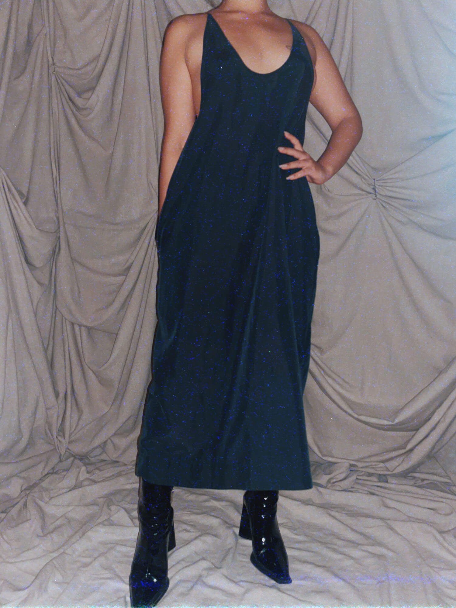 navy blue geometric shape boxy suede dress with pockets - photo 3