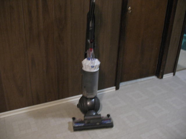 DYSON Ball Upright Corded Vacuum Cleaner