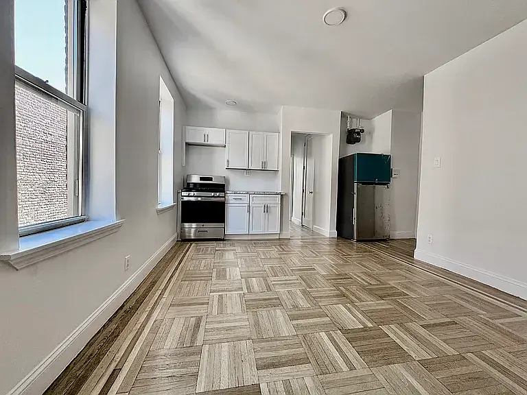 1BR/1BA Near Columbia Med – 18 Min to Midtown - photo 2