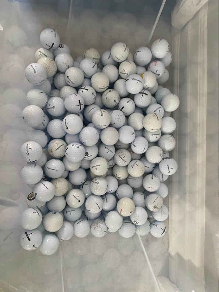 Mix of TaylorMade golf balls(WINTER SALE) - photo 2