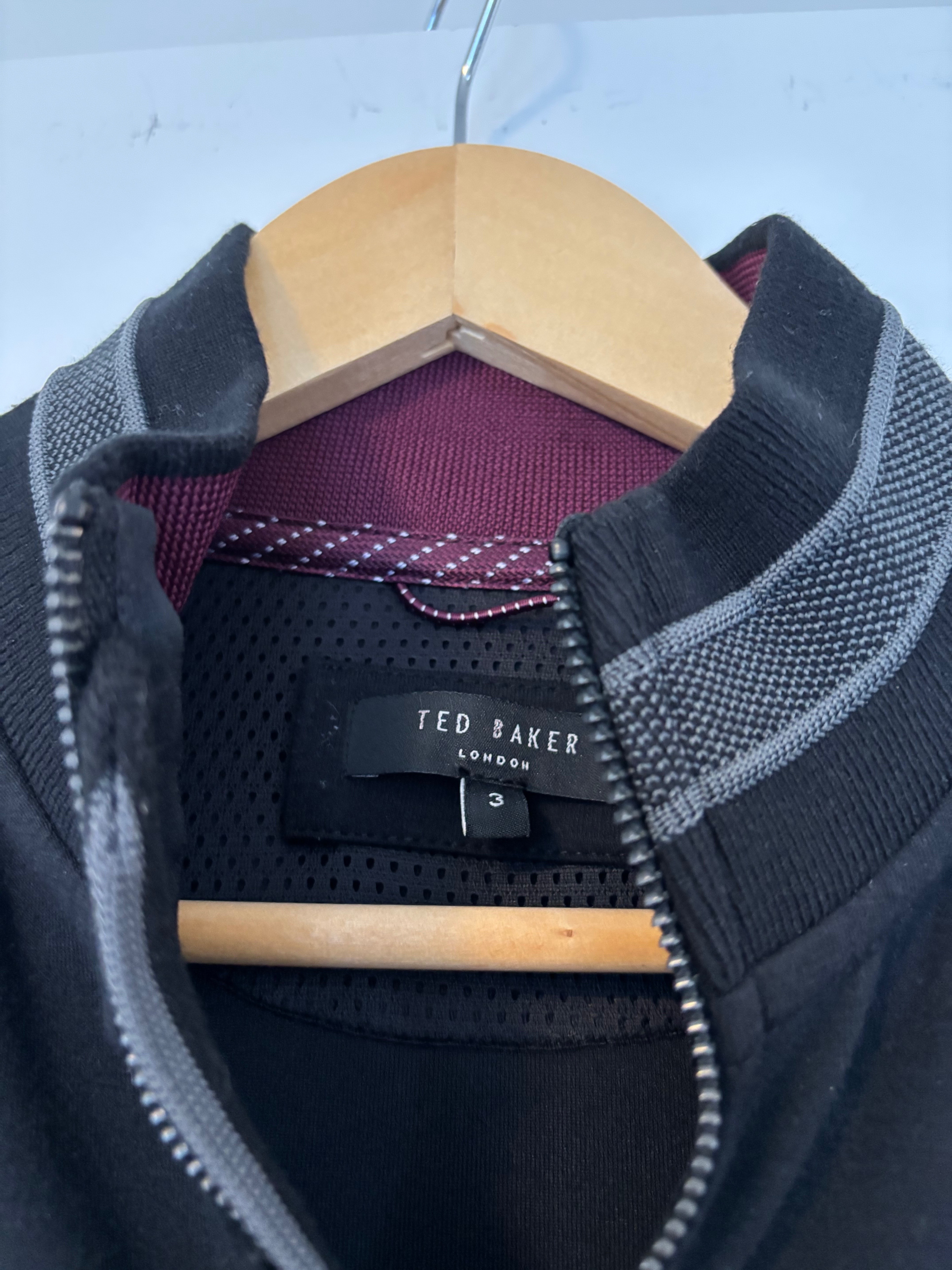 Ted Baker Men’s Black Zip-Up Sweater Size M - photo 2