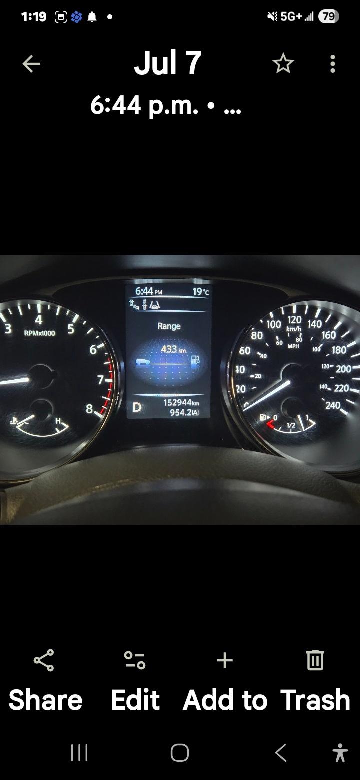 2015 nissan rogue - photo 2