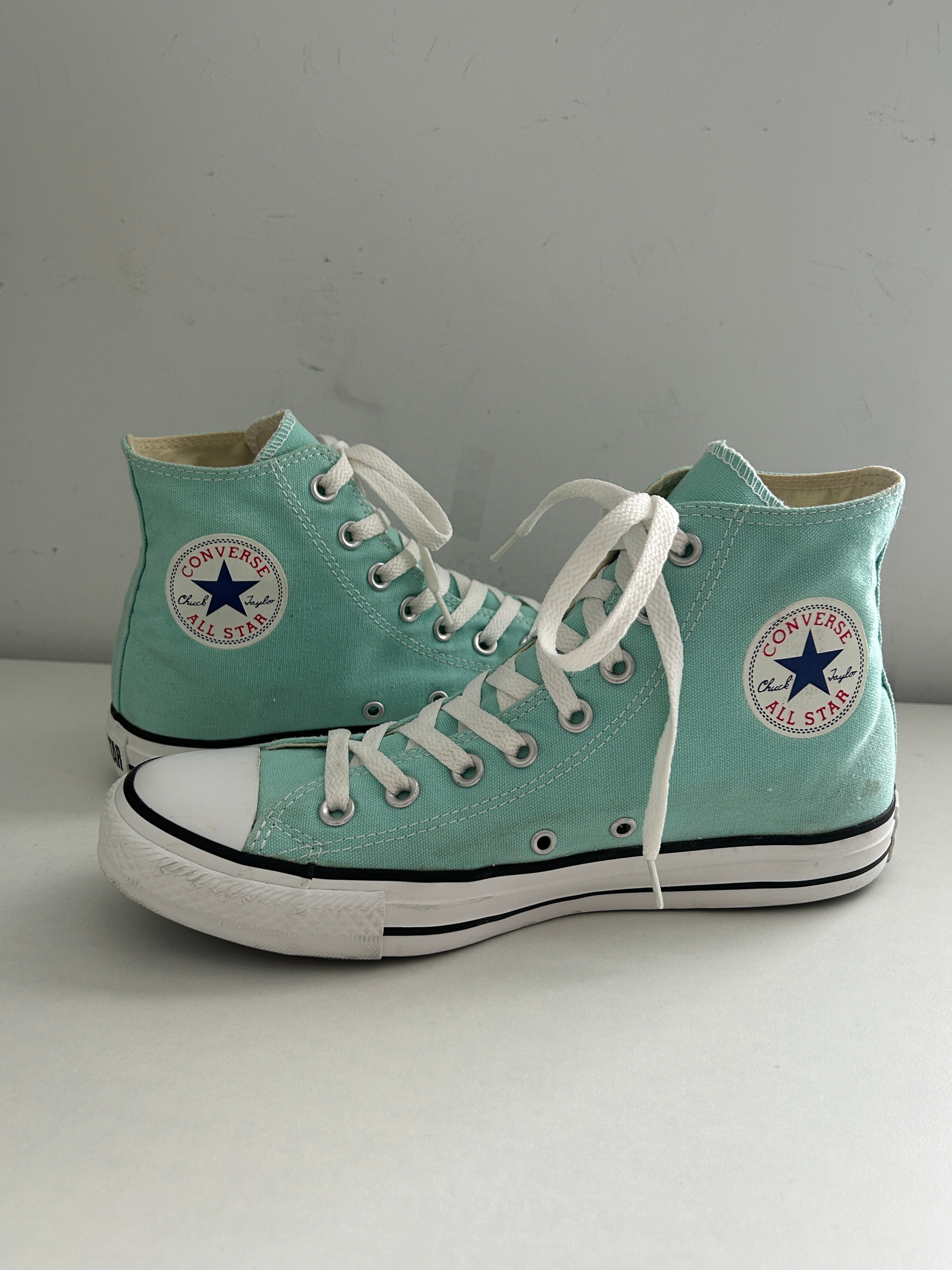 Chuck Taylor All Star - ( Unisex High Top Sneakers )