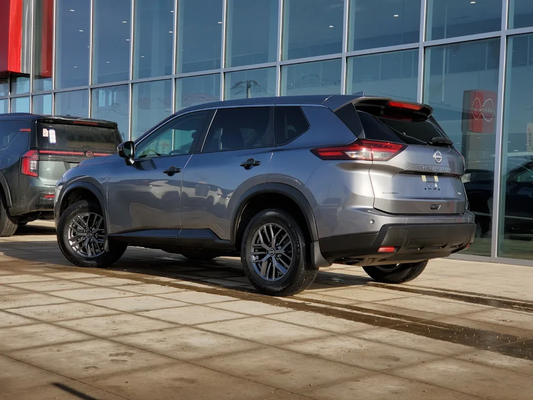2024 Nissan Rogue - photo 4