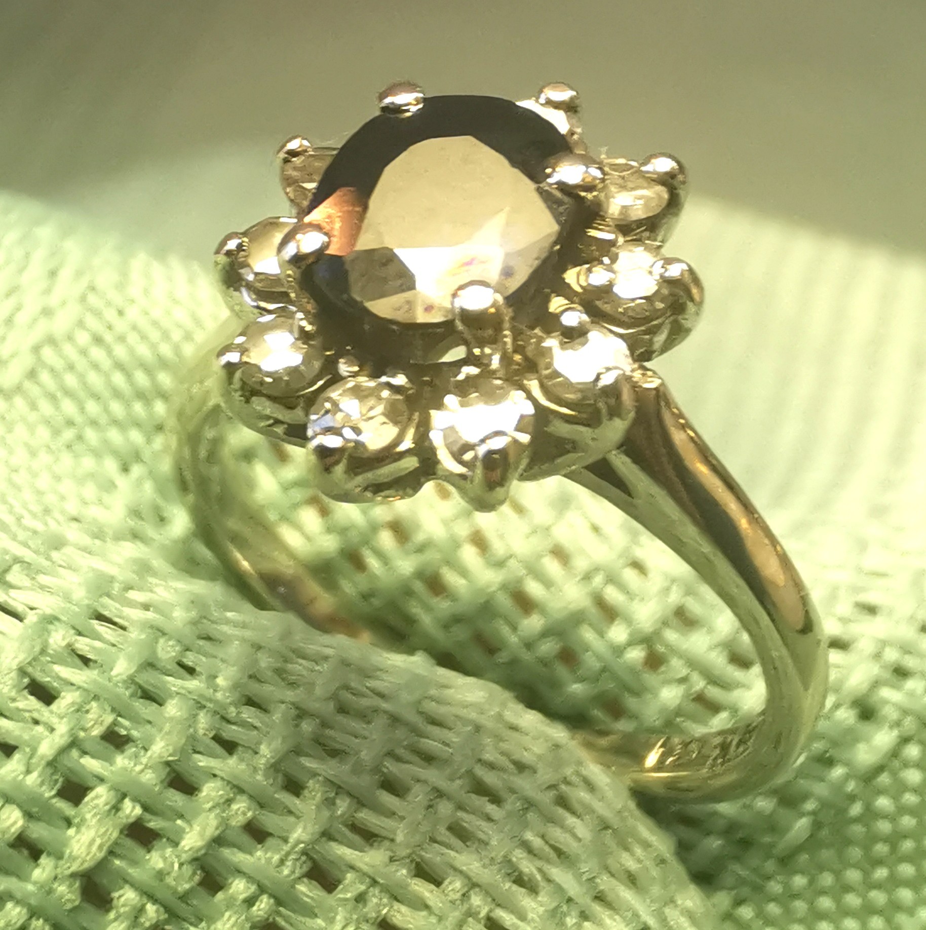 Custom 1975 Canadian Heritage Piece Blue Sapphire & Diamonds - photo 5