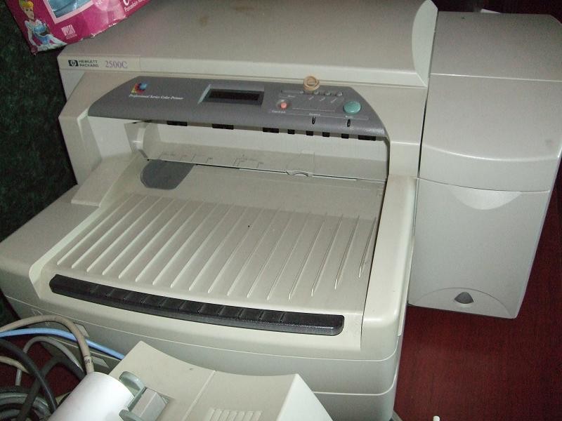 HP 2500C Professional Series Color Printer