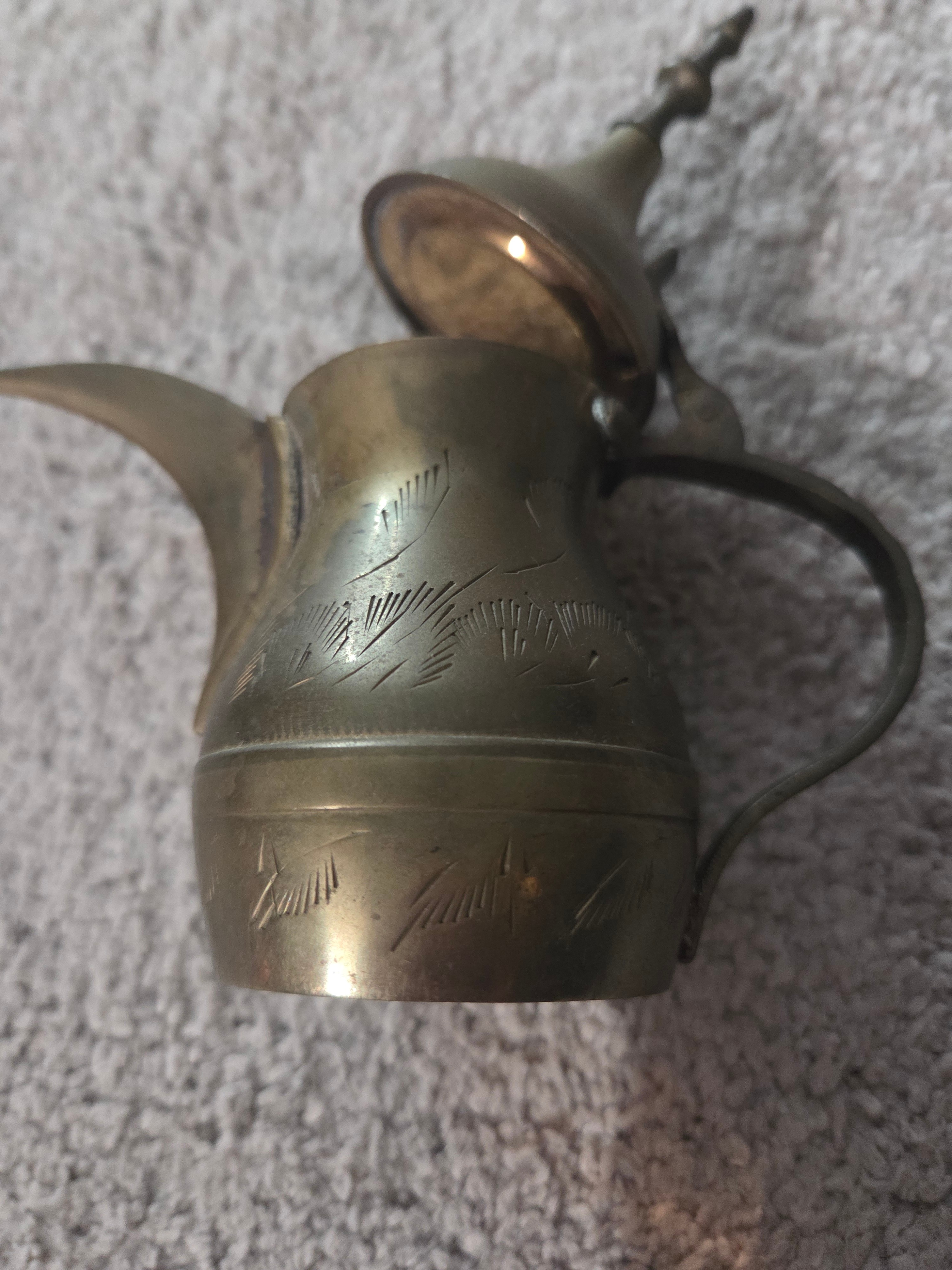 Vintage 5" Etched Solid Brass Dallah (Mini Coffee Pot), 200g - photo 3