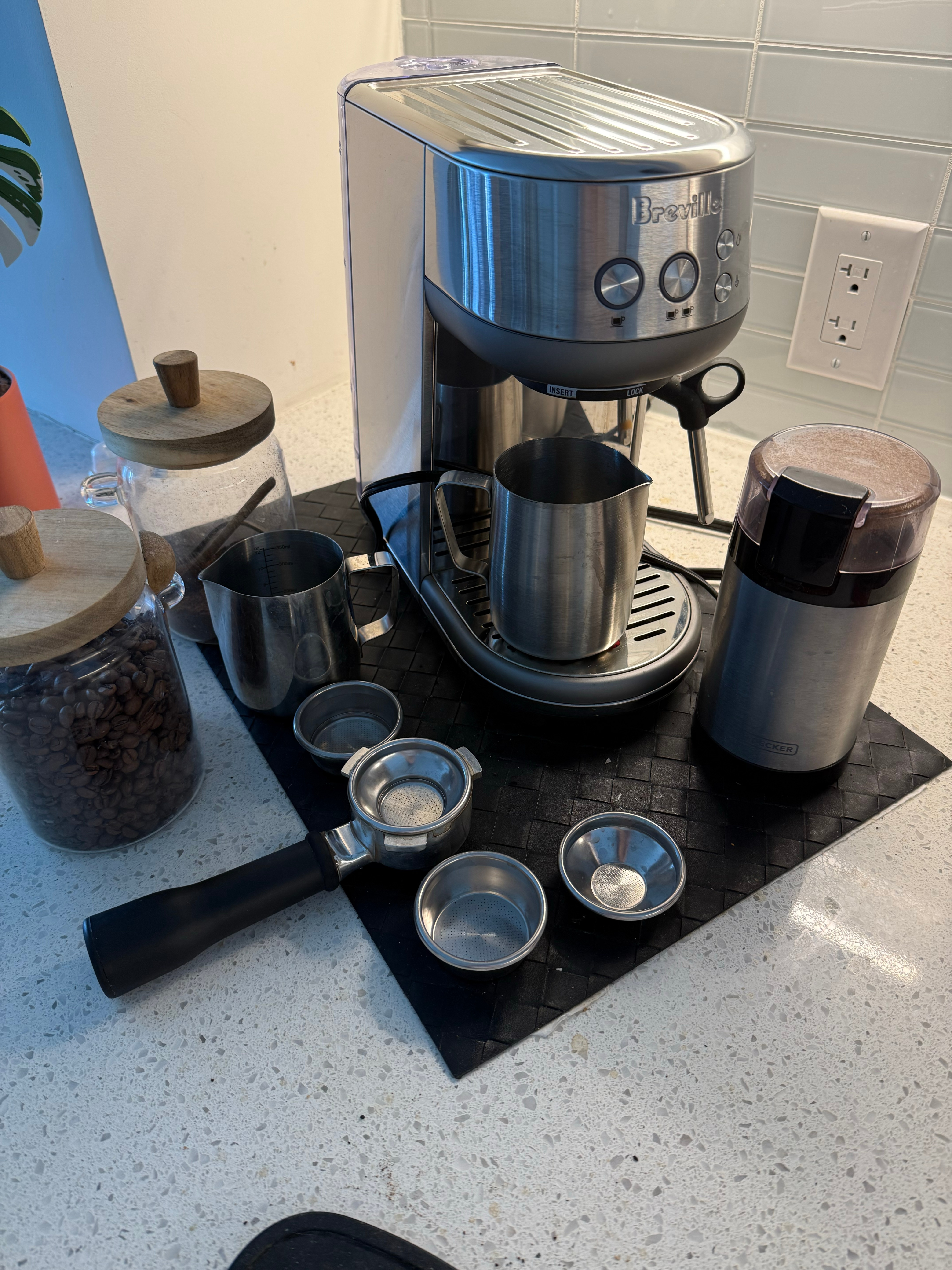 Breville the Bambino Espresso Machine with Auto Milk Frother - photo 3