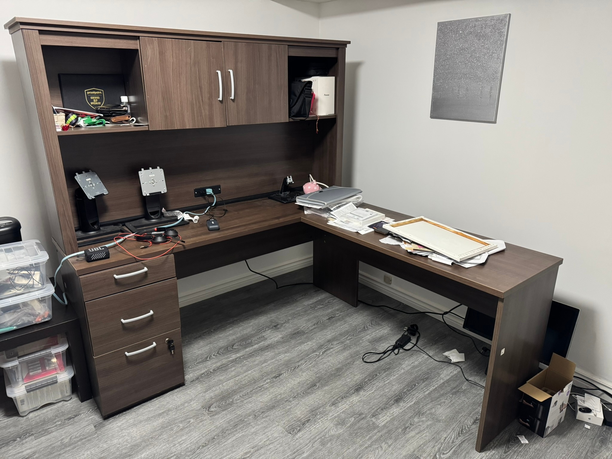 Bestar Logan L-shape or U-Shape Workstation