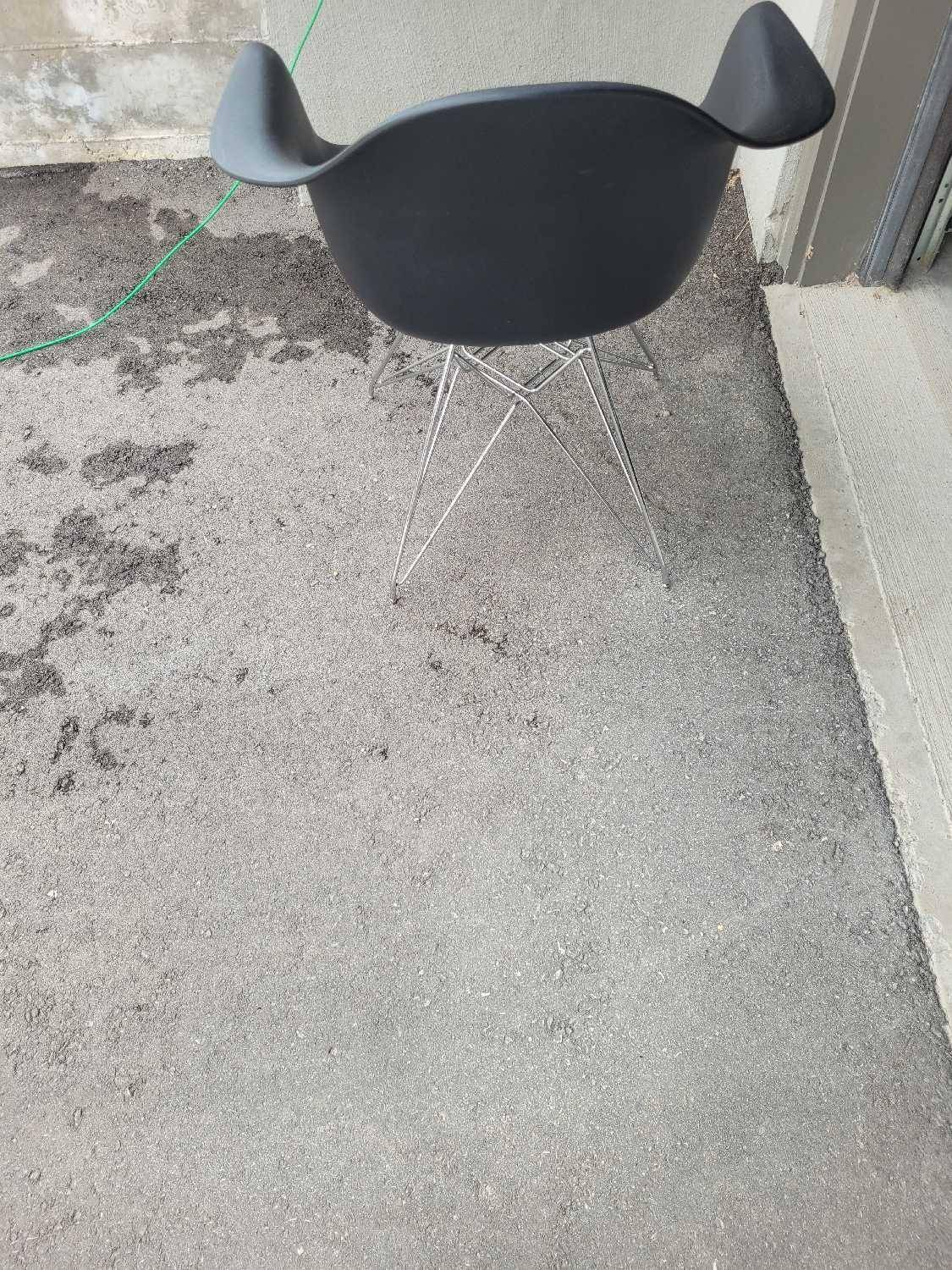 Eames Style Black Shell Chair - photo 5