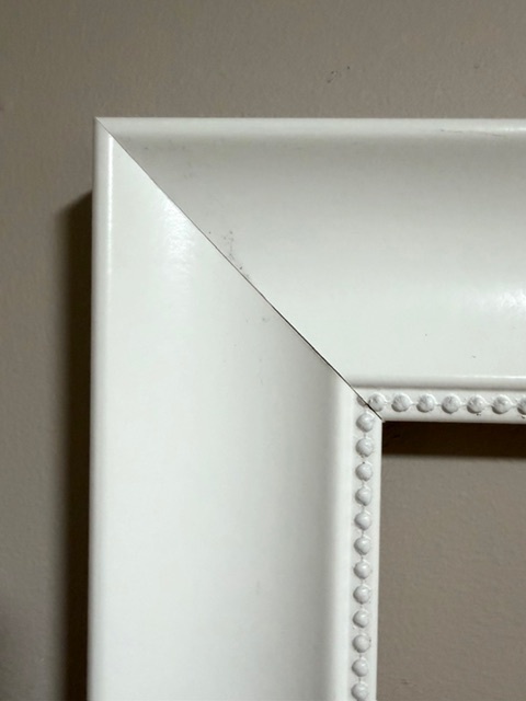 White Modern PIcture Frame