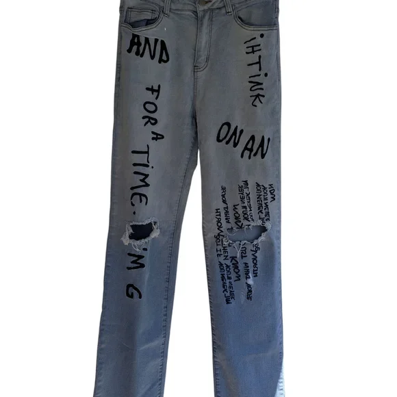 Distressed Jeans with Graffiti Design - photo 2
