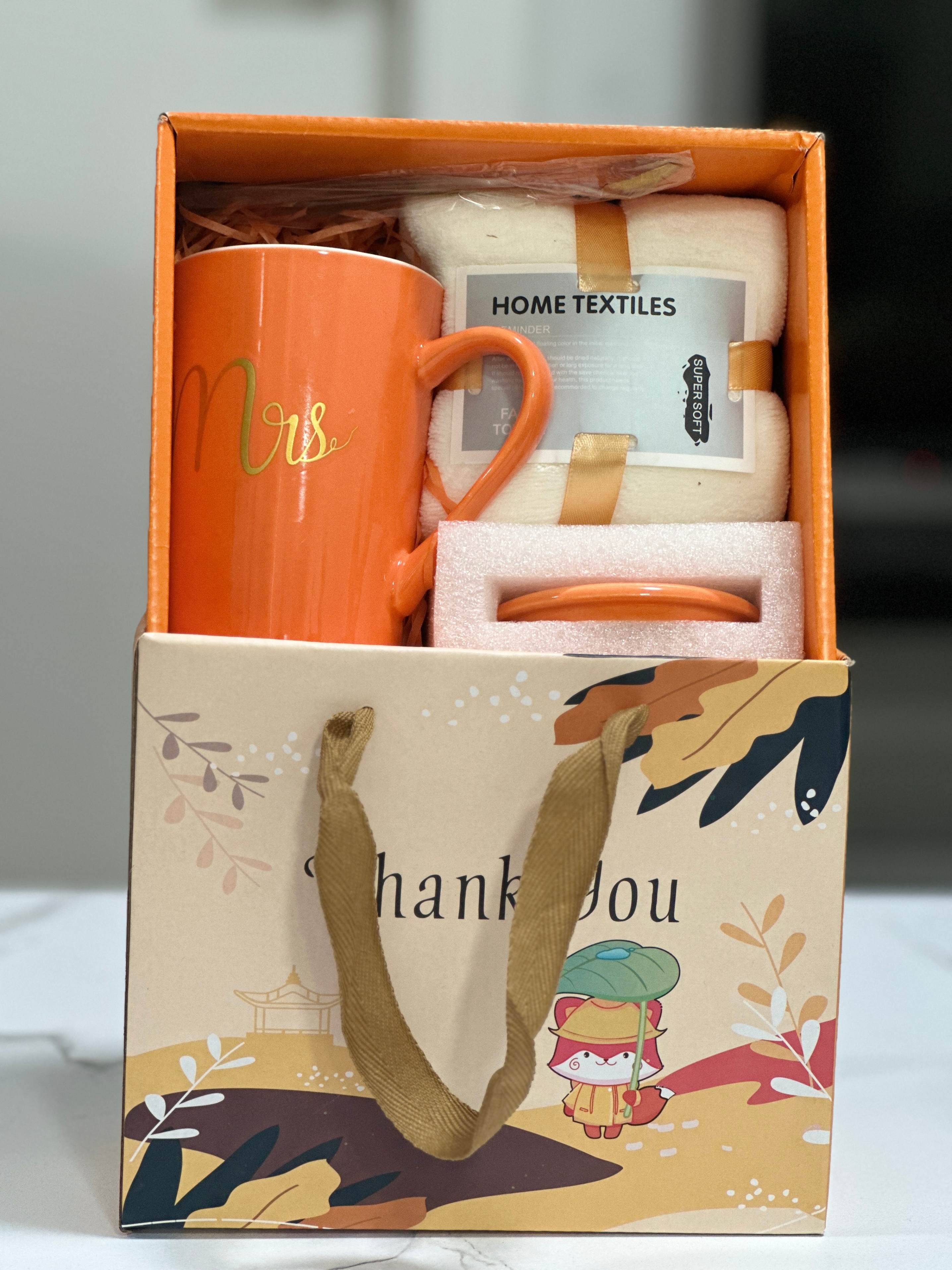 Porcelain Mug Set(Orange-Mrs.) with Towel & Spoon - photo 3