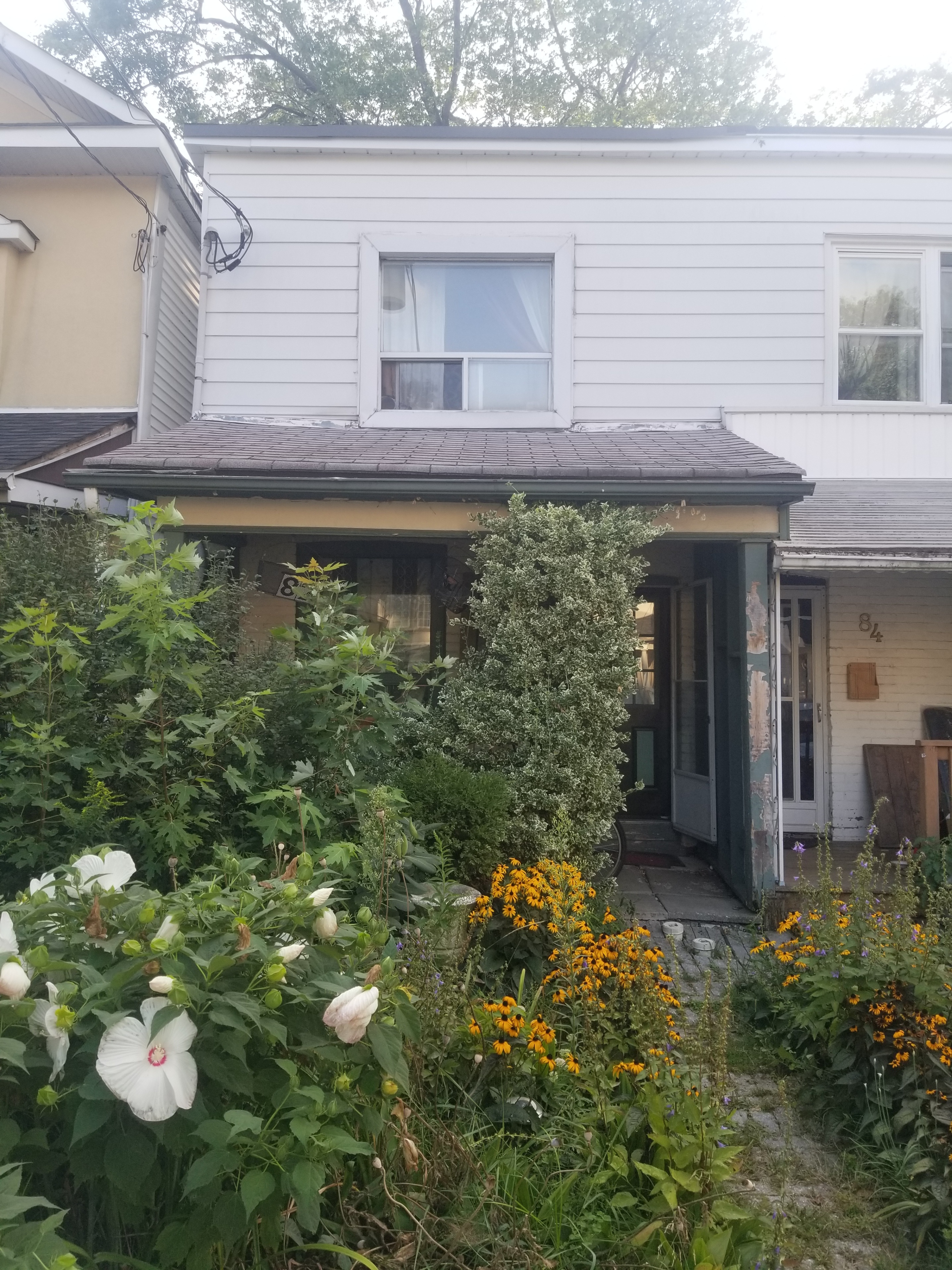 2 Side by Side Semis For Sale steps to Danforth & Pape Subway - photo 3