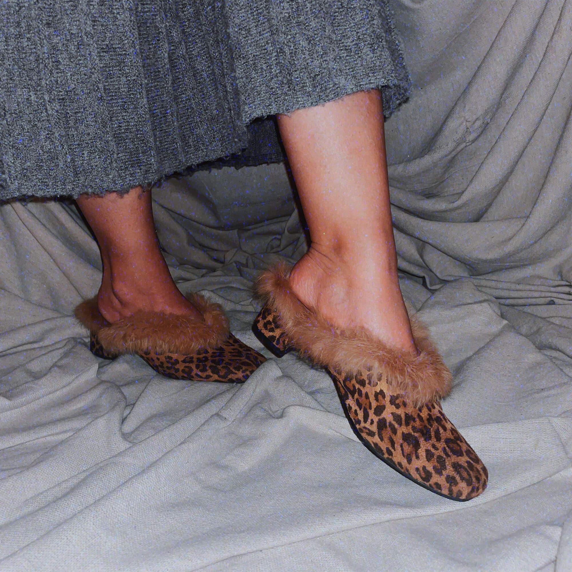 kitten heels ★ cheetah leopard animal print fur lined shoes