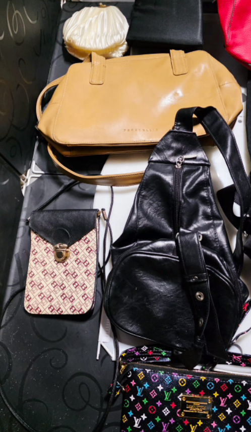 Various Purses - photo 2