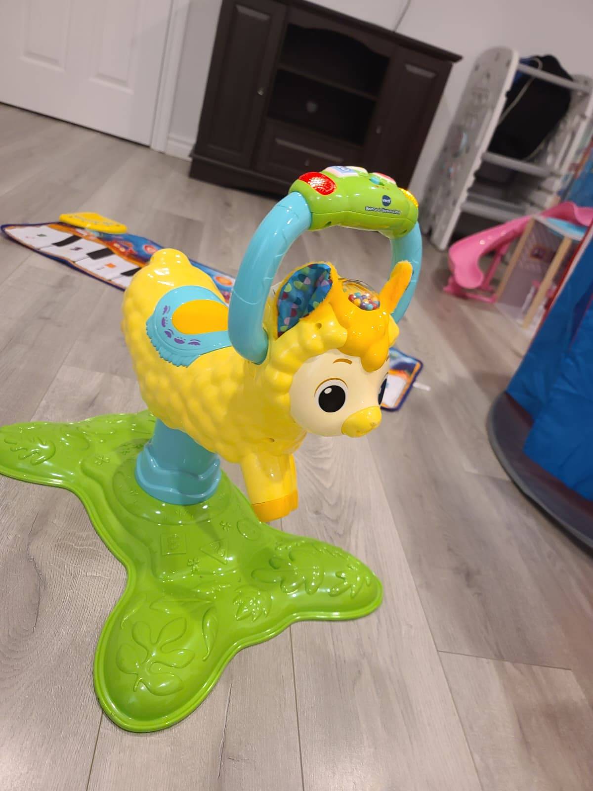VTech Bounce & Discover Llama - photo 2