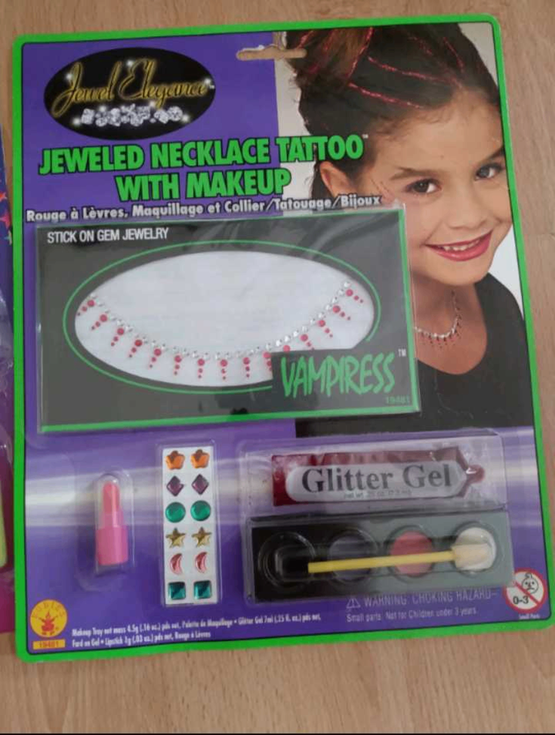 Makeup Kits: Glitter & Glow, Super Makeup, Jewel Elegance - photo 2