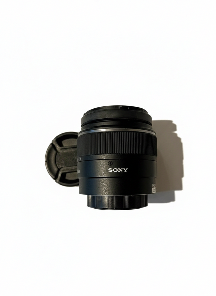 Sony 18-55 SAM Lens - photo 2