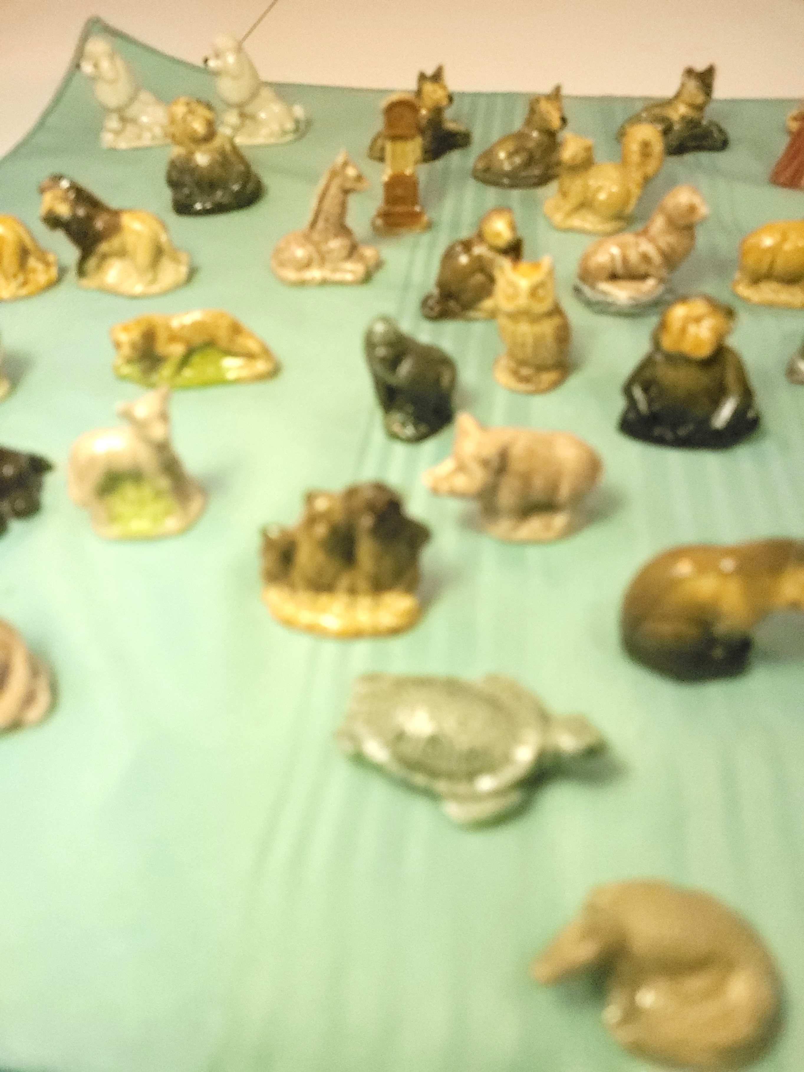 Huge Lot 41 Vintage Wade Whimsies Red Rose Tea Figurines Canada - photo 2