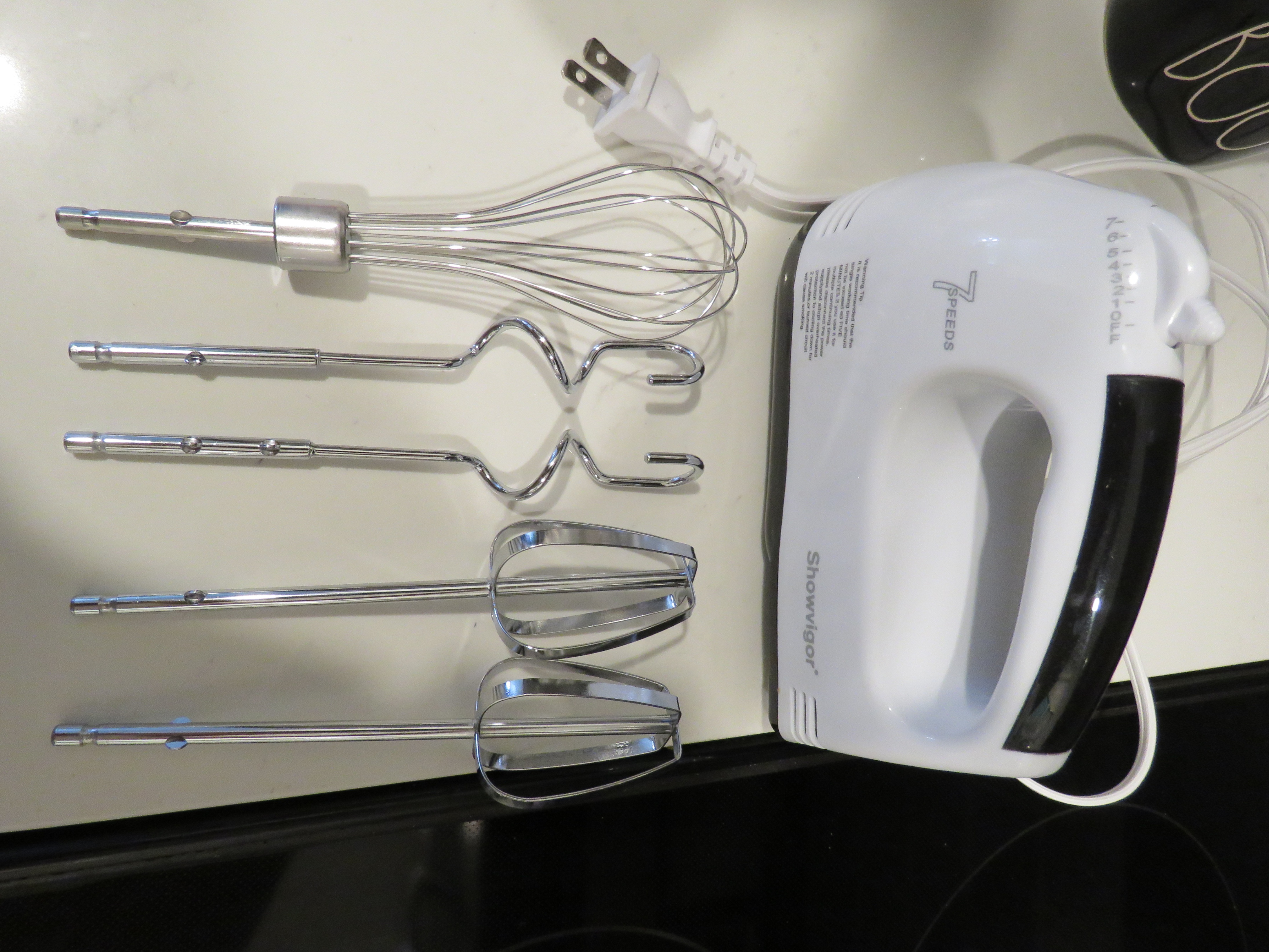 Hand Mixer with attachments