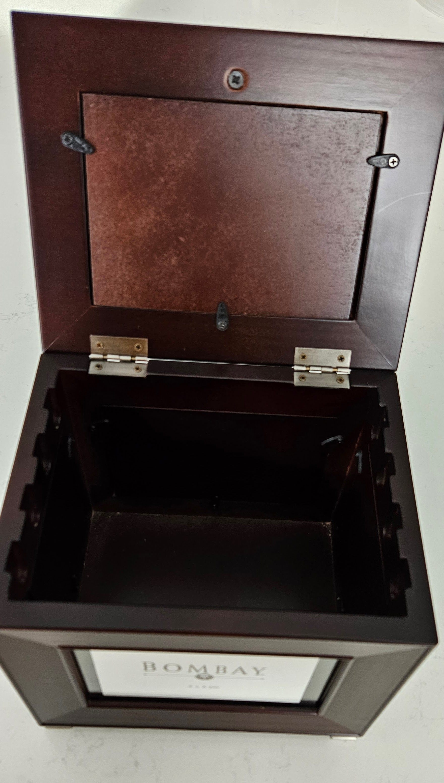 Bombay Company Mahogany Photo Storage Box - photo 5