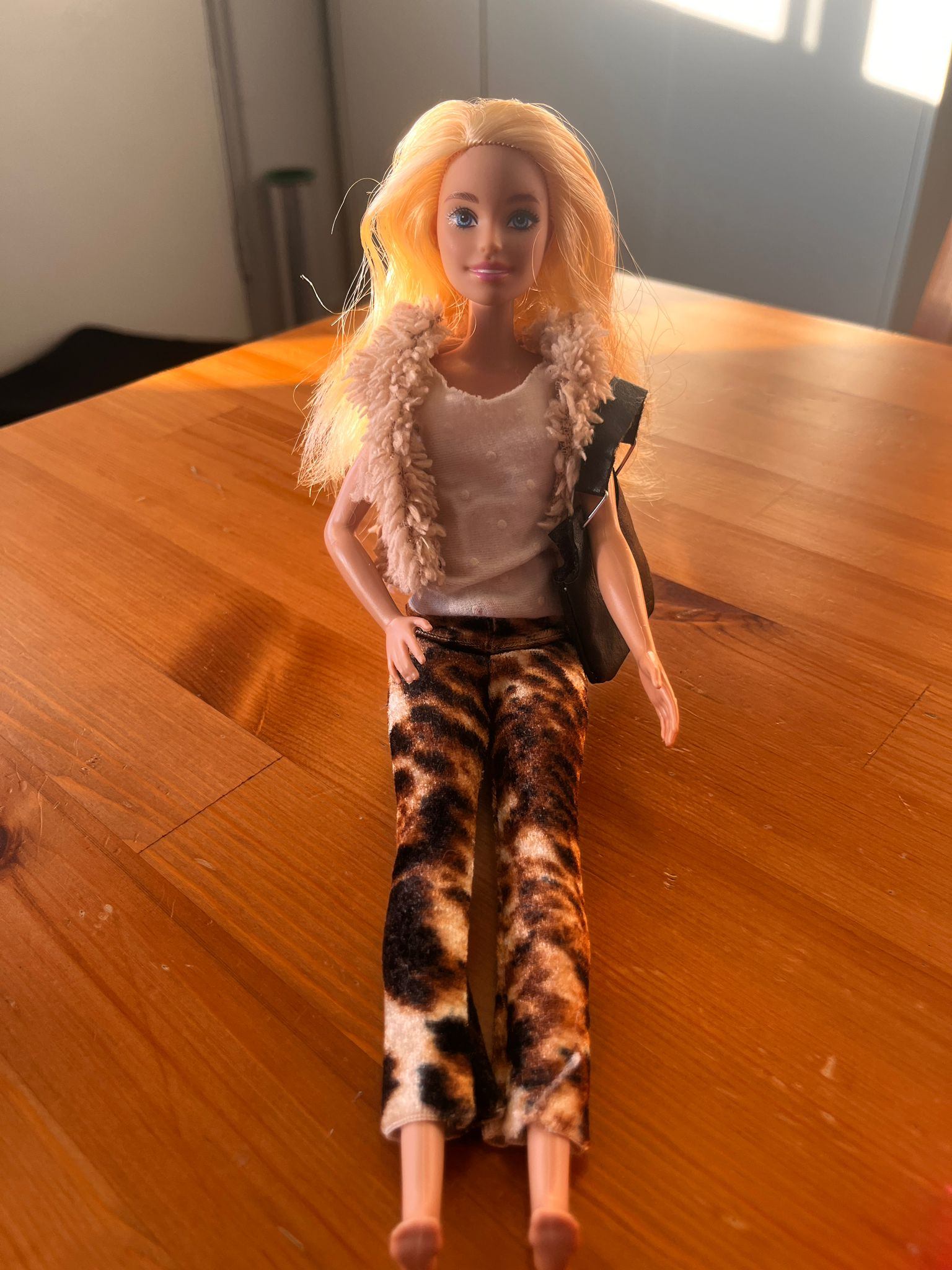 4 Barbie Outfits - photo 2