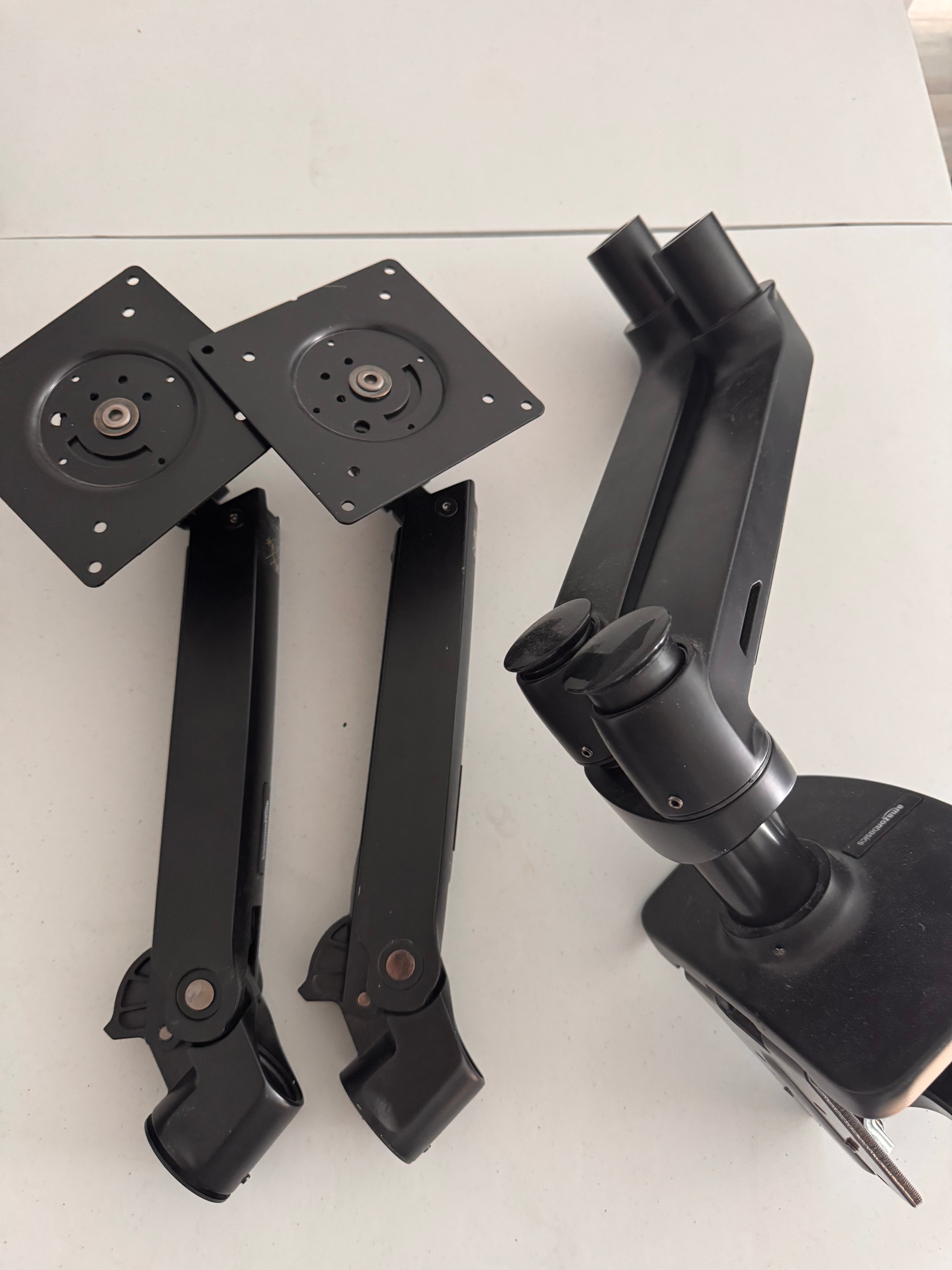 amazon basic dual Monitor Arm - Black