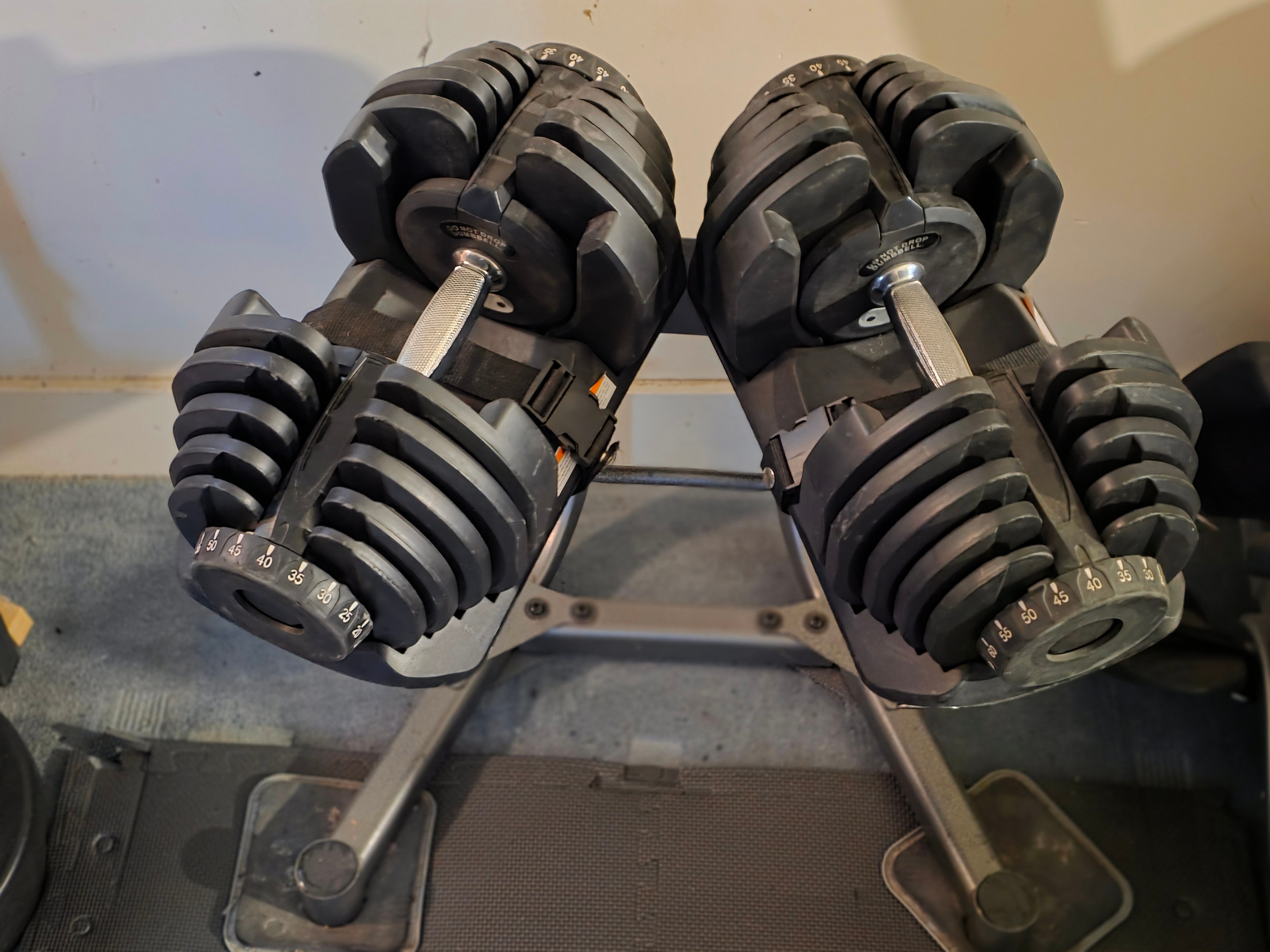 Adjustable Dumbbells with Stand