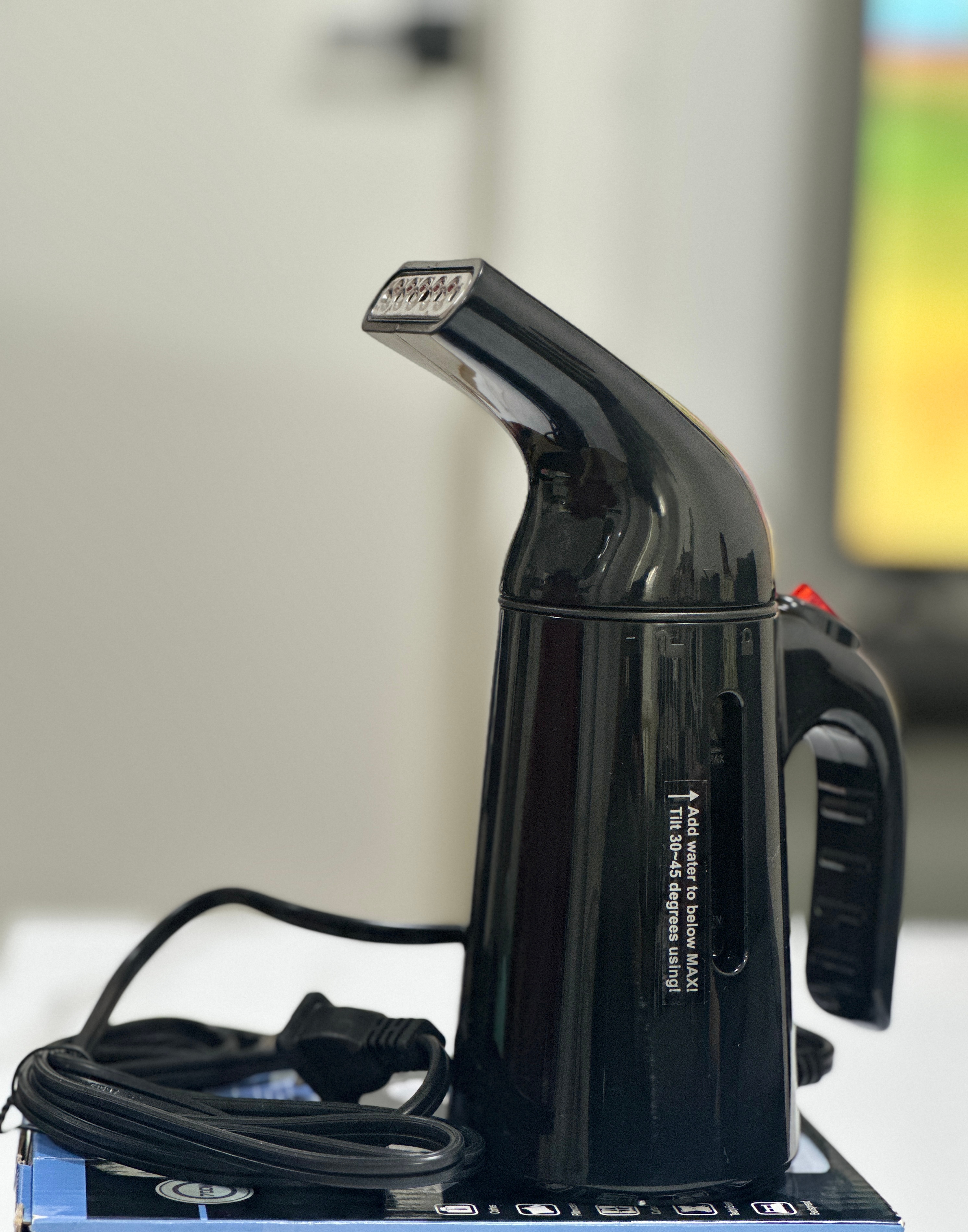 Garment Steamer - Handheld